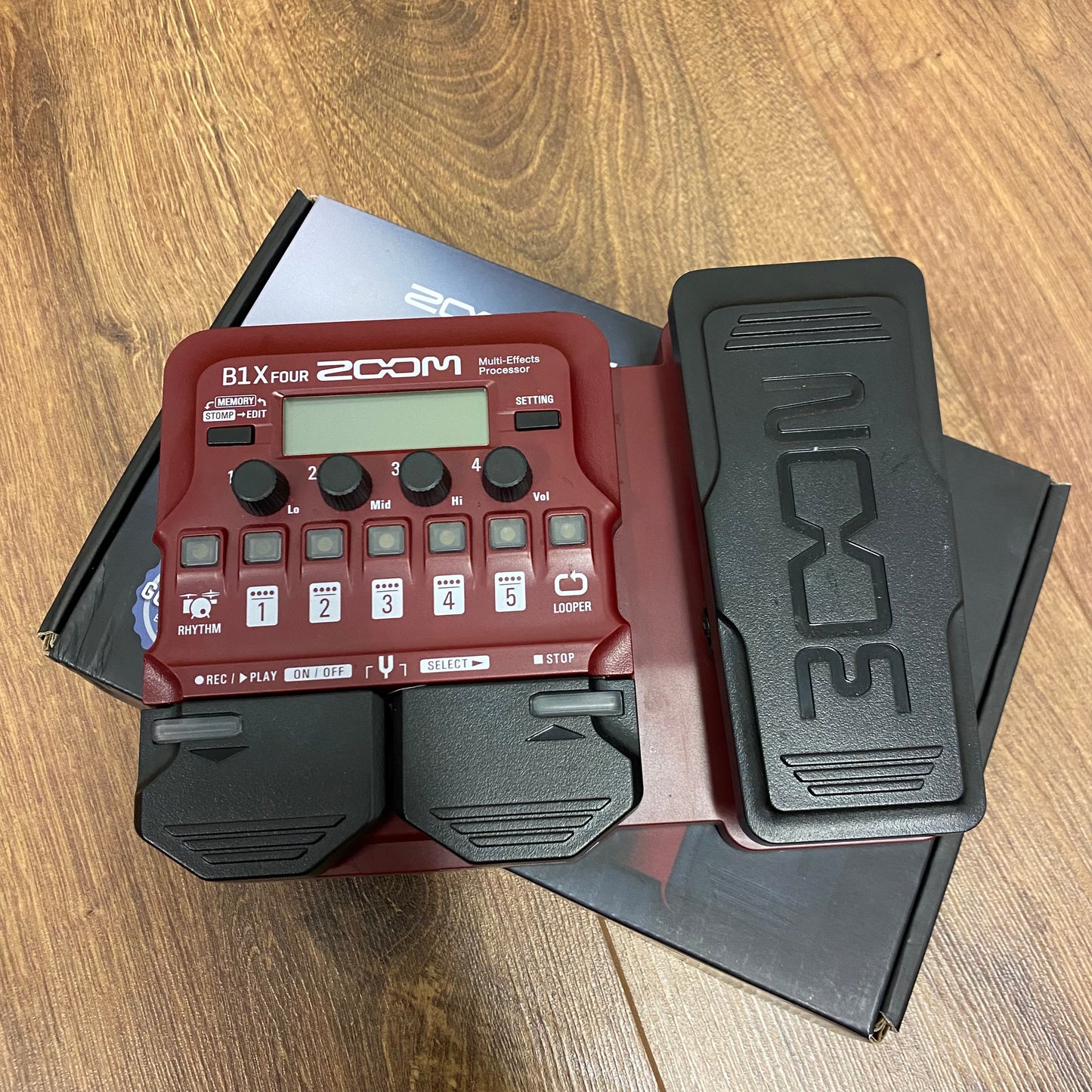 Pre-Owned Zoom B1X Four Bass Multi-Effects Pedal
