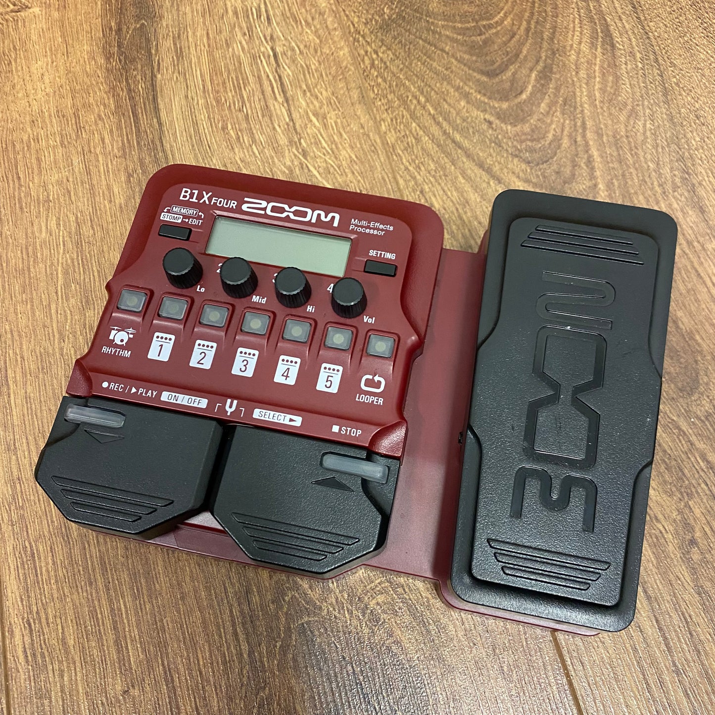 Pre-Owned Zoom B1X Four Bass Multi-Effects Pedal