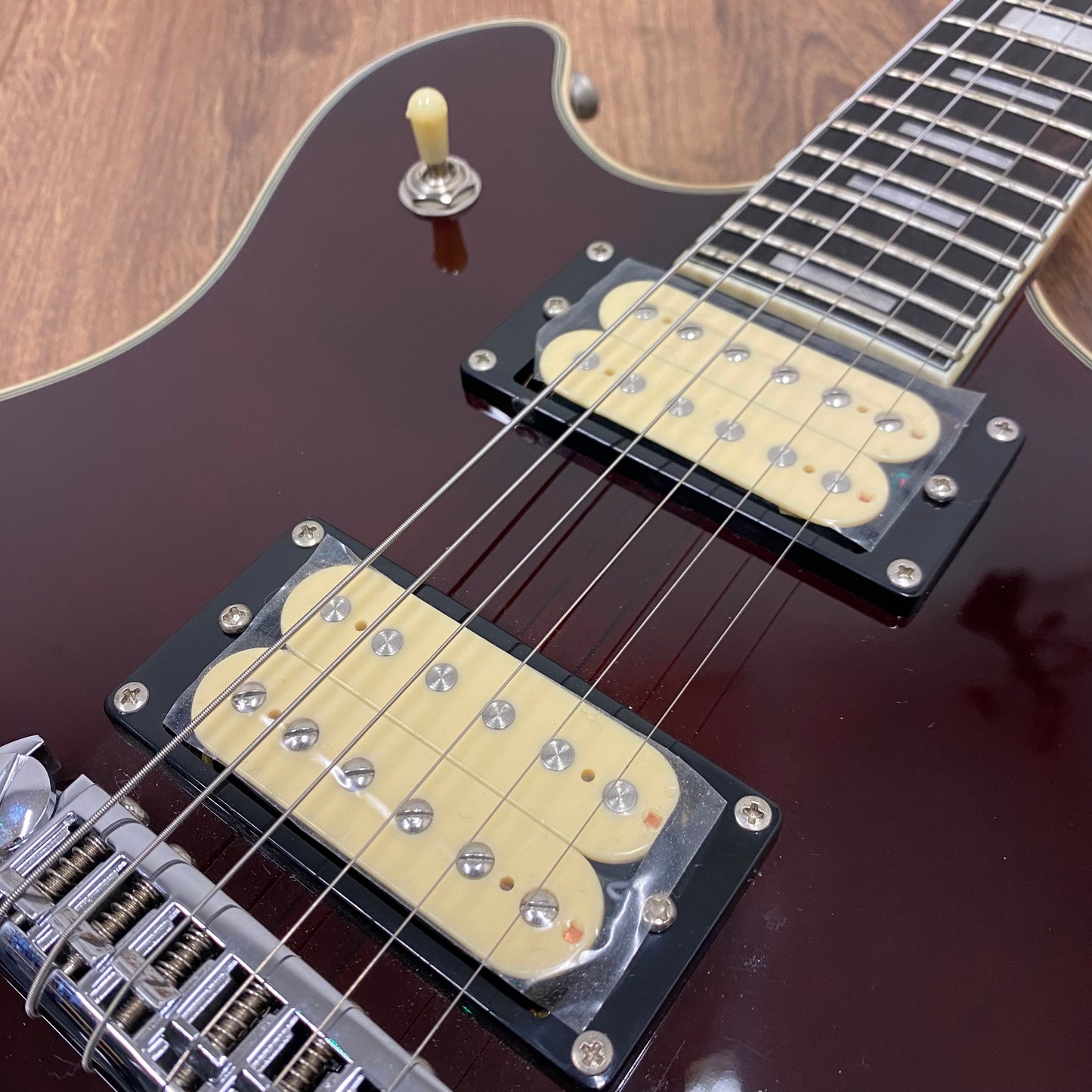 Eko M-24 -Vintage Wine Red - *B-STOCK*