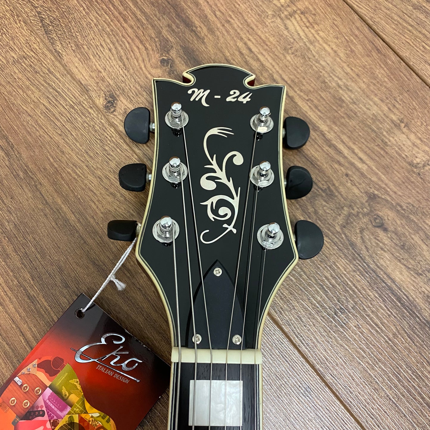 Eko M-24 -Vintage Wine Red - *B-STOCK*