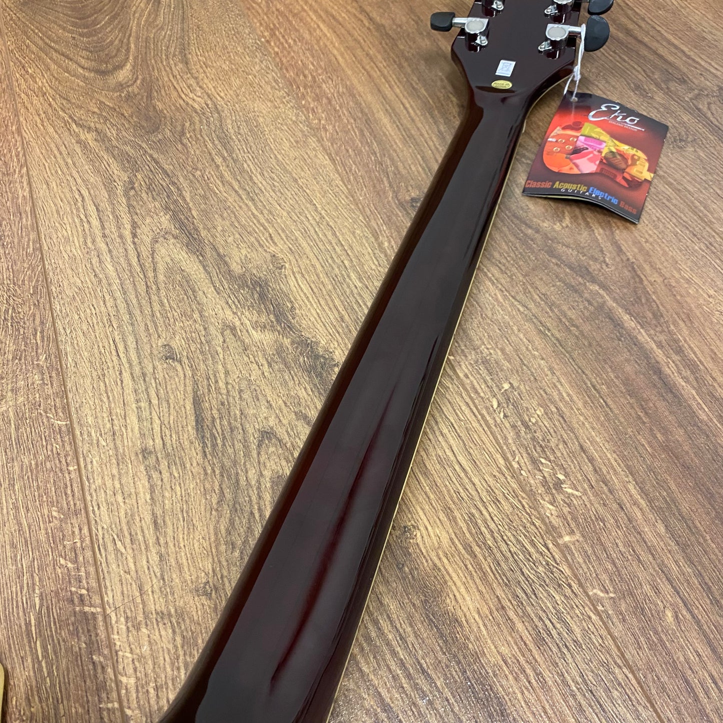 Eko M-24 -Vintage Wine Red - *B-STOCK*
