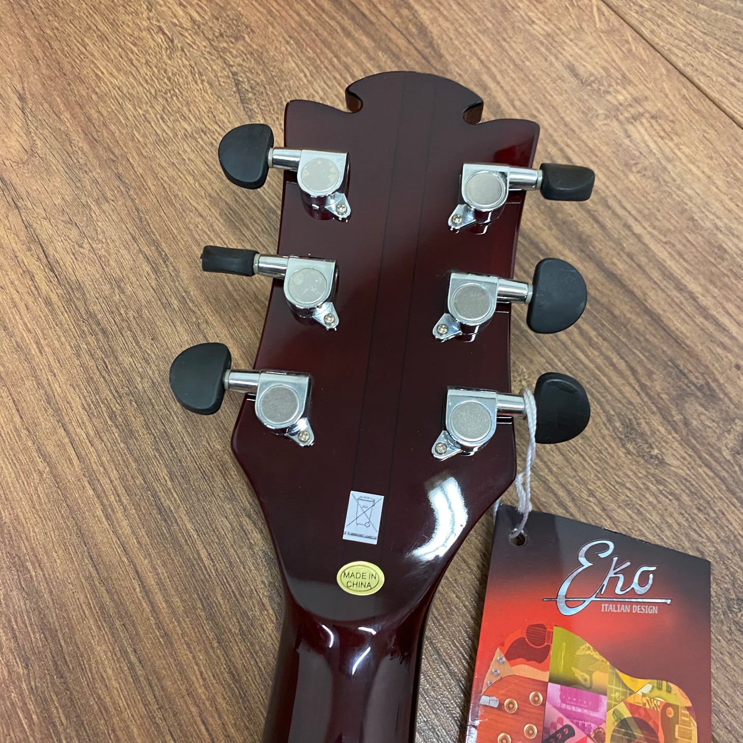 Eko M-24 -Vintage Wine Red - *B-STOCK*