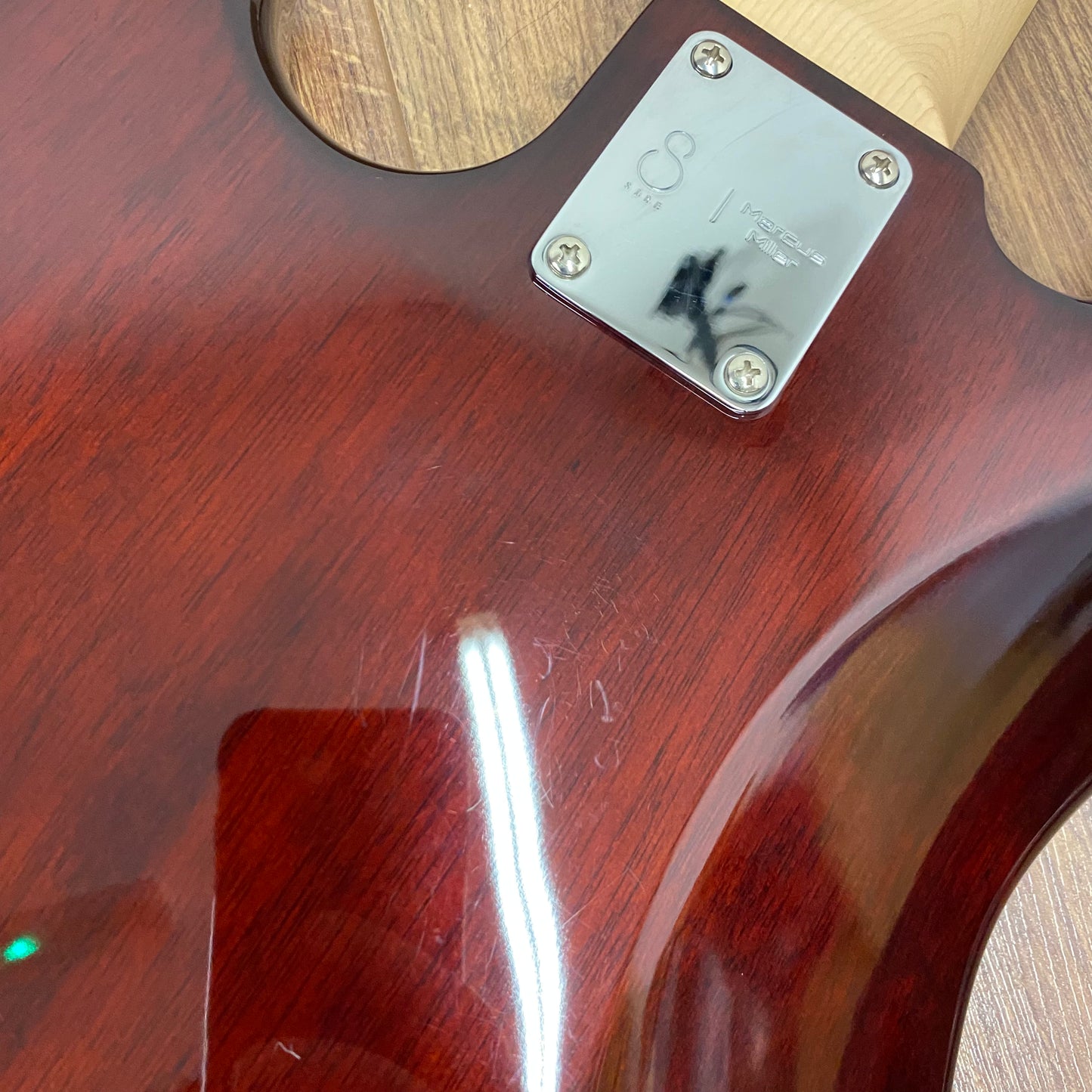 Pre-Owned Sire Marcus Miller V3P Passive 5-String - Tobacco Sunburst