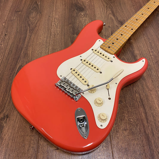 Pre-Owned Fender CIJ Hank Marvin Stratocaster - Fiesta Red - 1997