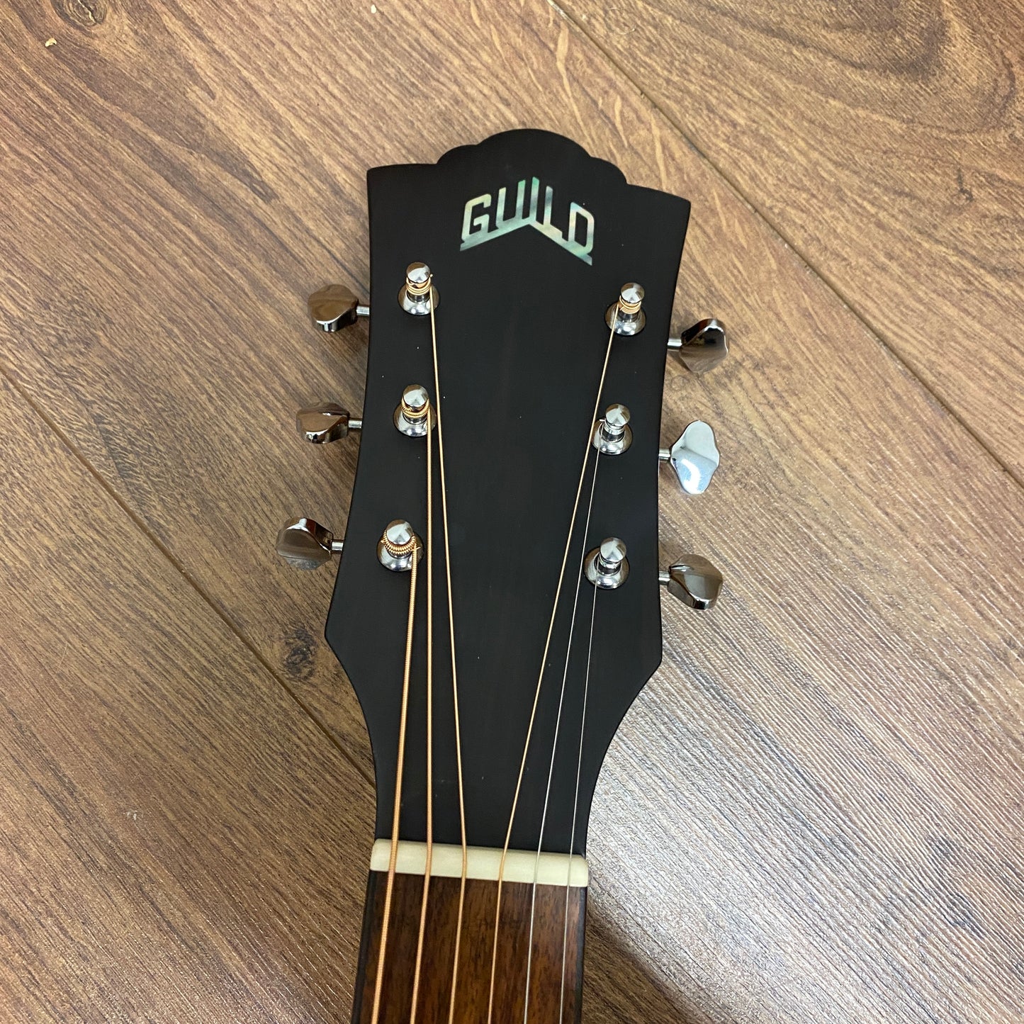 Pre-Owned Guild D-240 Limited Edition Flame - Natural