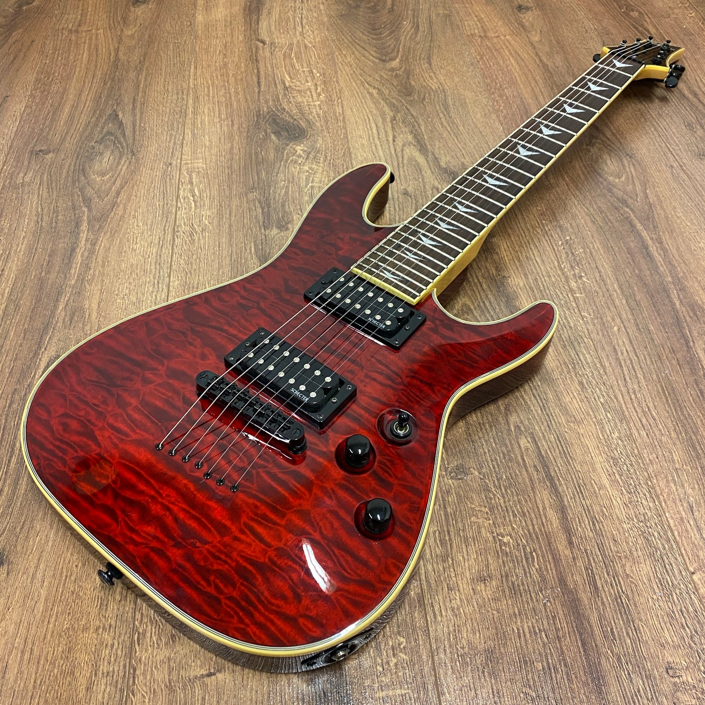 Pre-Owned Schecter Omen Extreme-7 - Black Cherry