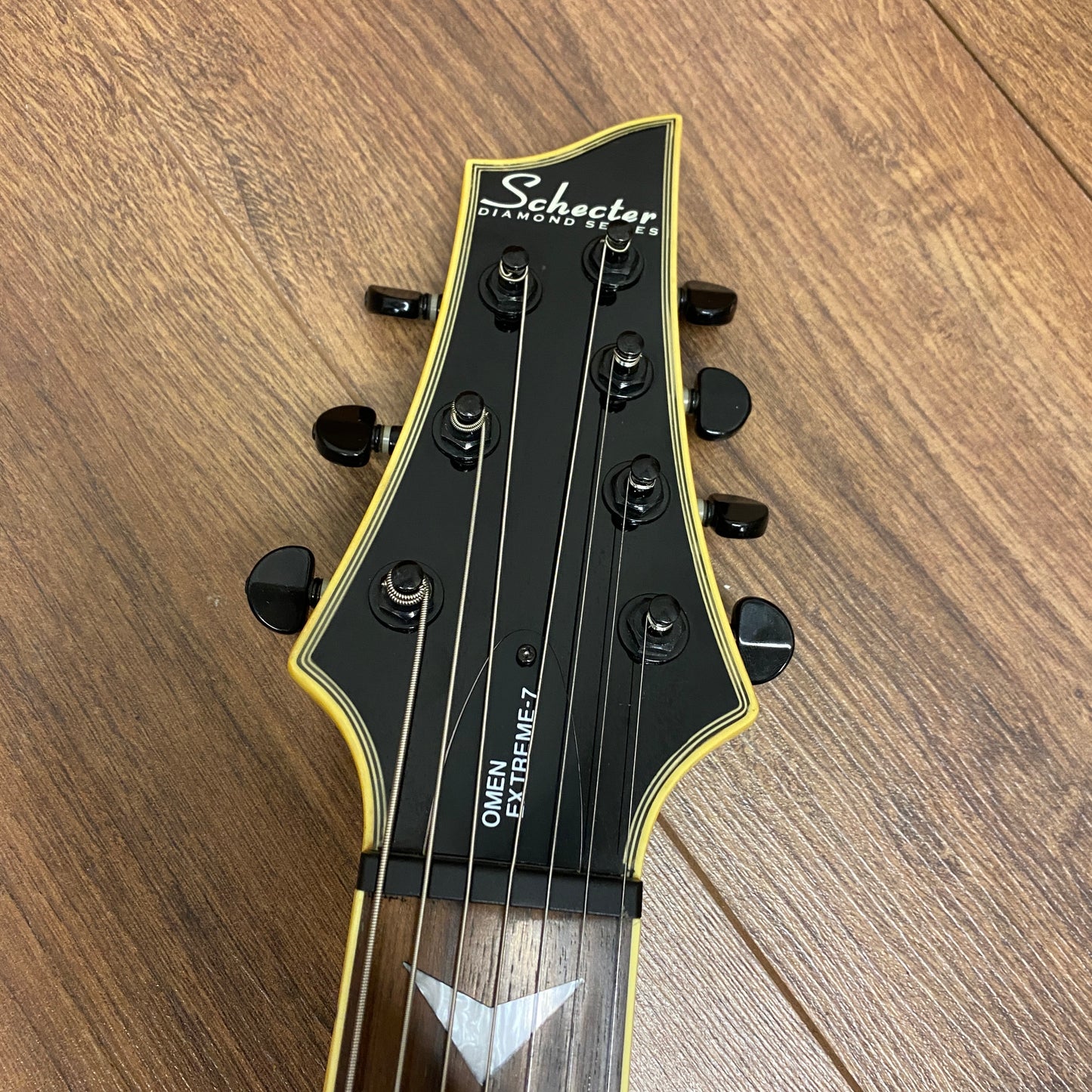 Pre-Owned Schecter Omen Extreme-7 - Black Cherry