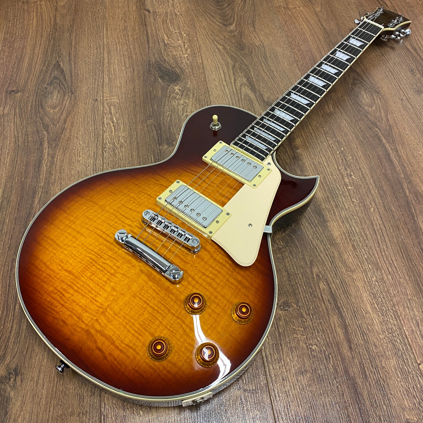 Pre-Owned Sire Larry Carlton L7 - Tobacco Sunburst