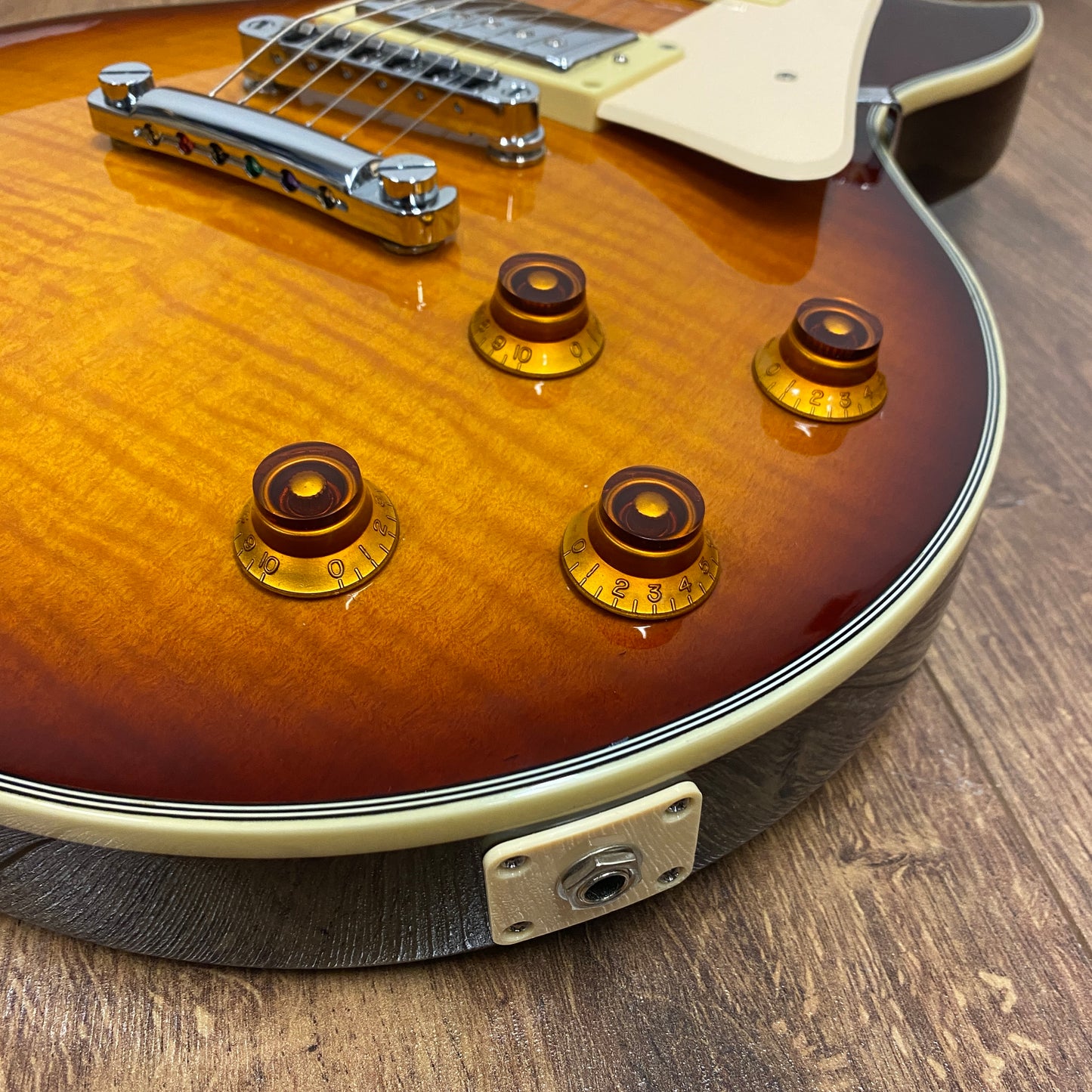 Pre-Owned Sire Larry Carlton L7 - Tobacco Sunburst