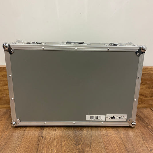 Pre-Owned Pedaltrain Novo 24 w/ Tour Case