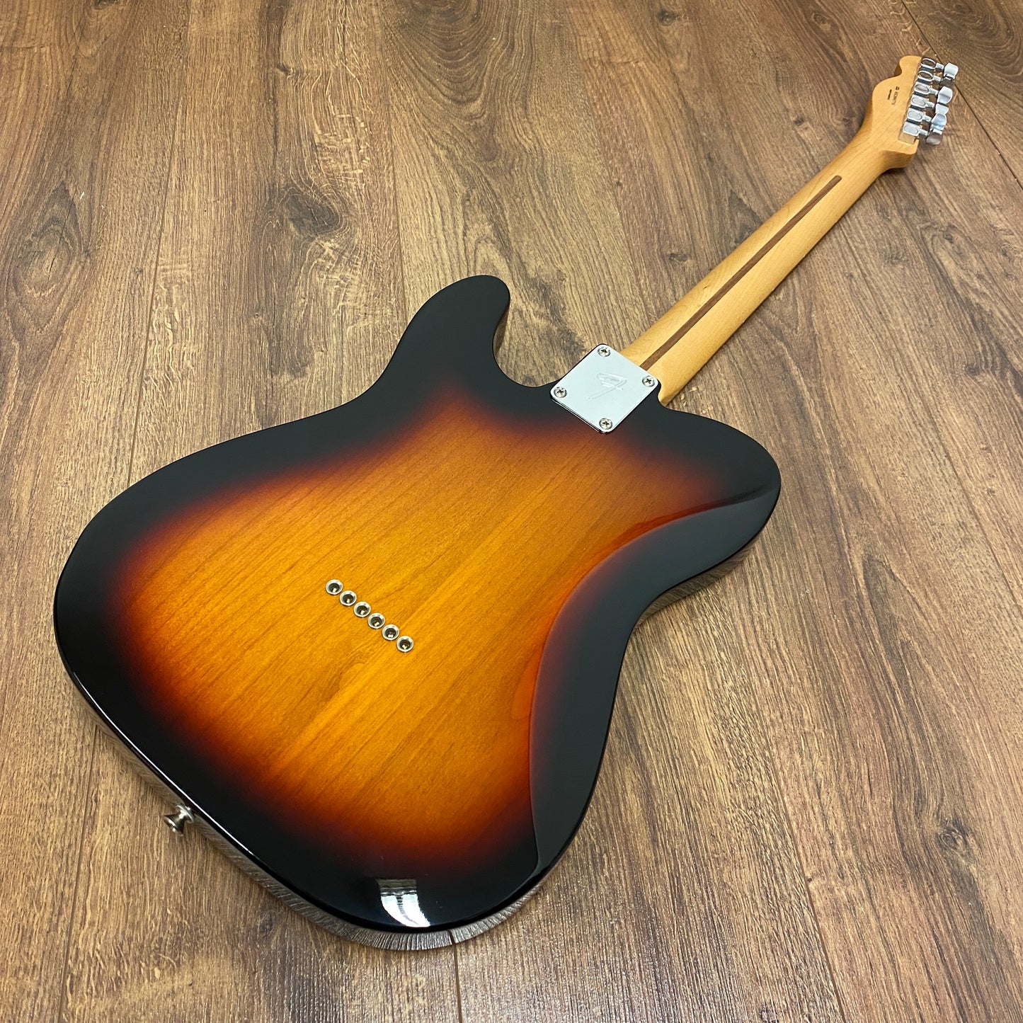 Pre-Owned Fender Player Tele HH w/ Bareknuckle Pickups - Sunburst