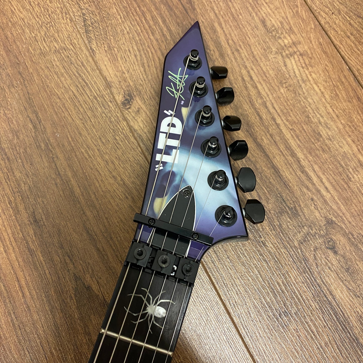 Pre-Owned LTD KH-WZ Kirk Hammett - White Zombie