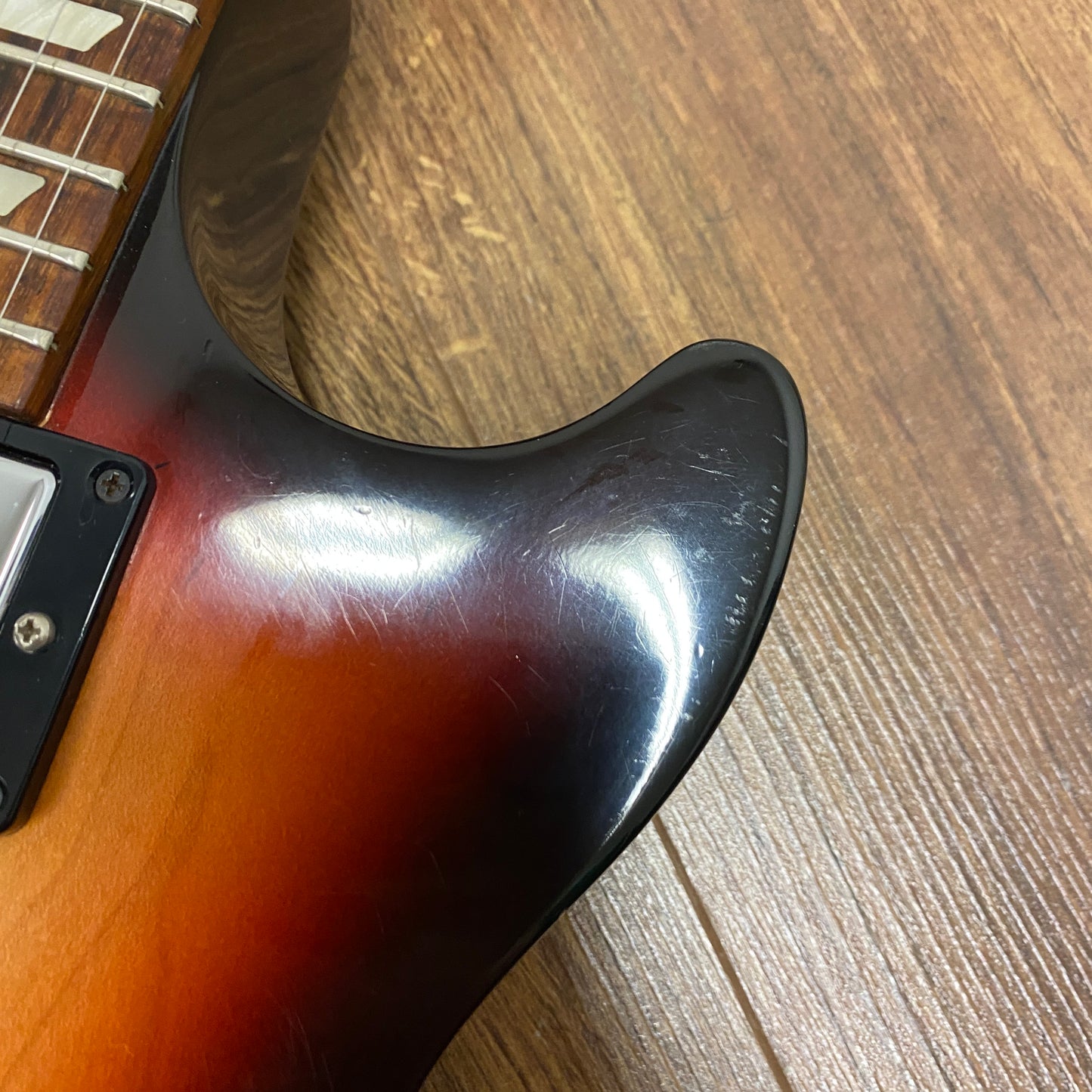 Pre-Owned Gibson Les Paul Studio - Fireburst - 2006