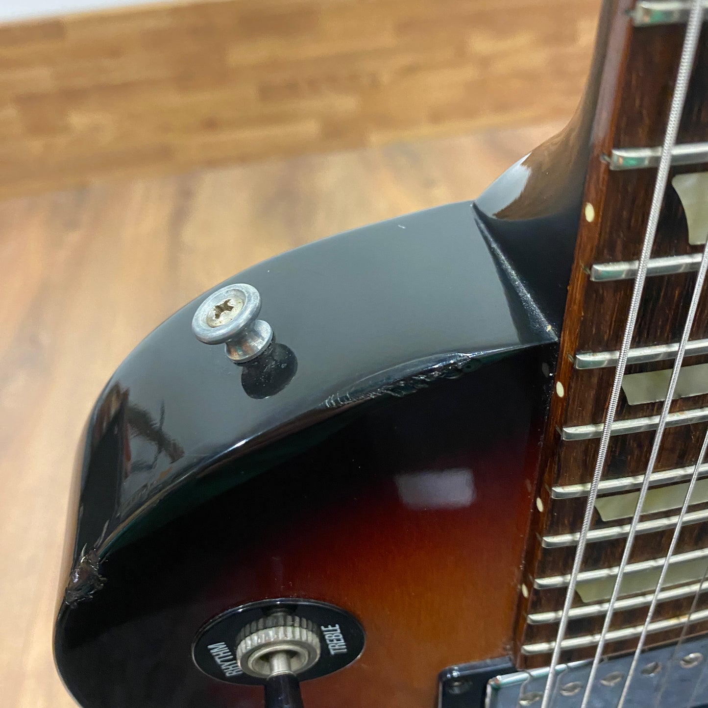 Pre-Owned Gibson Les Paul Studio - Fireburst - 2006