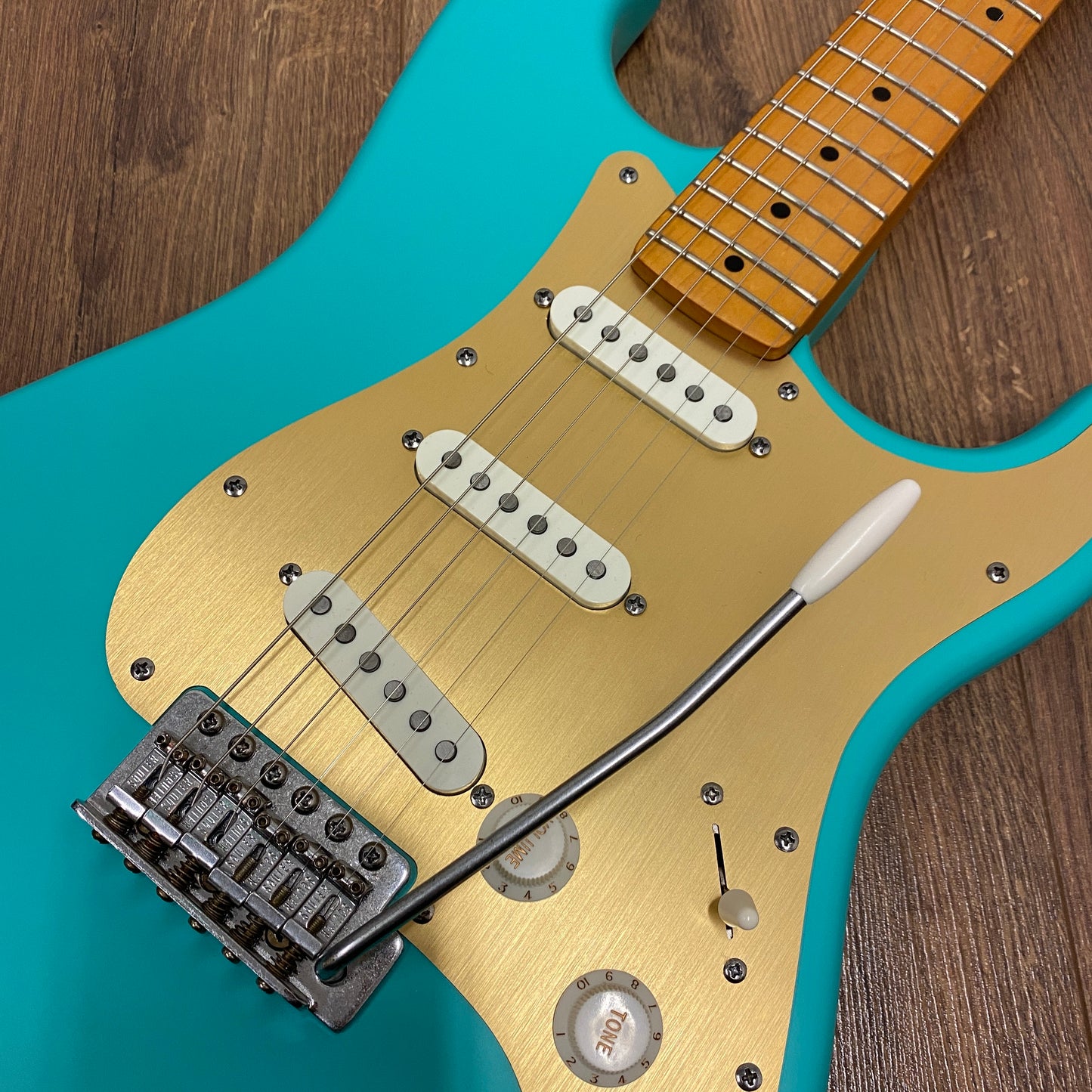 Pre-Owned Squier 40th Anniversary Stratocaster - Satin Sea Foam Green