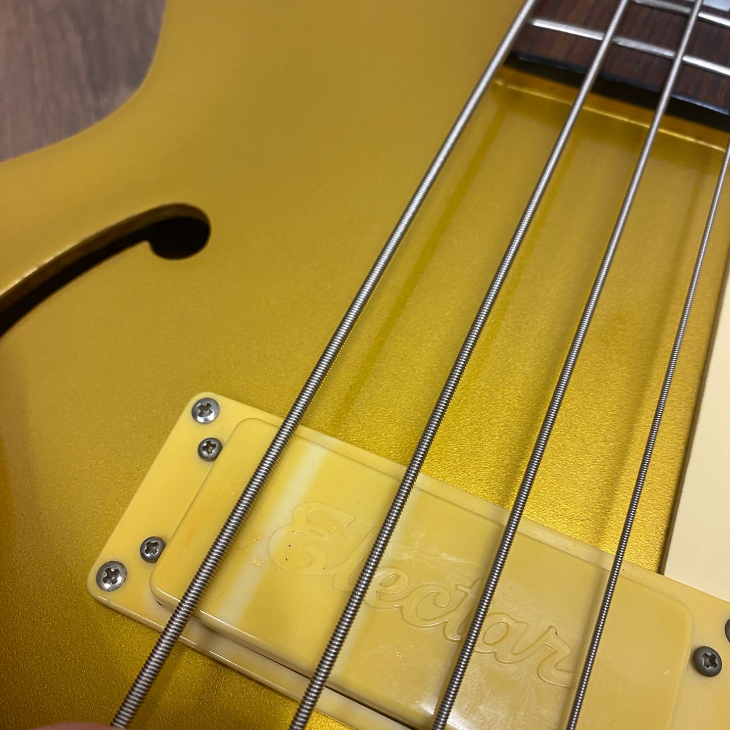 Pre-Owned Epiphone MIK Jack Casady Bass - Metallic Gold - 2004