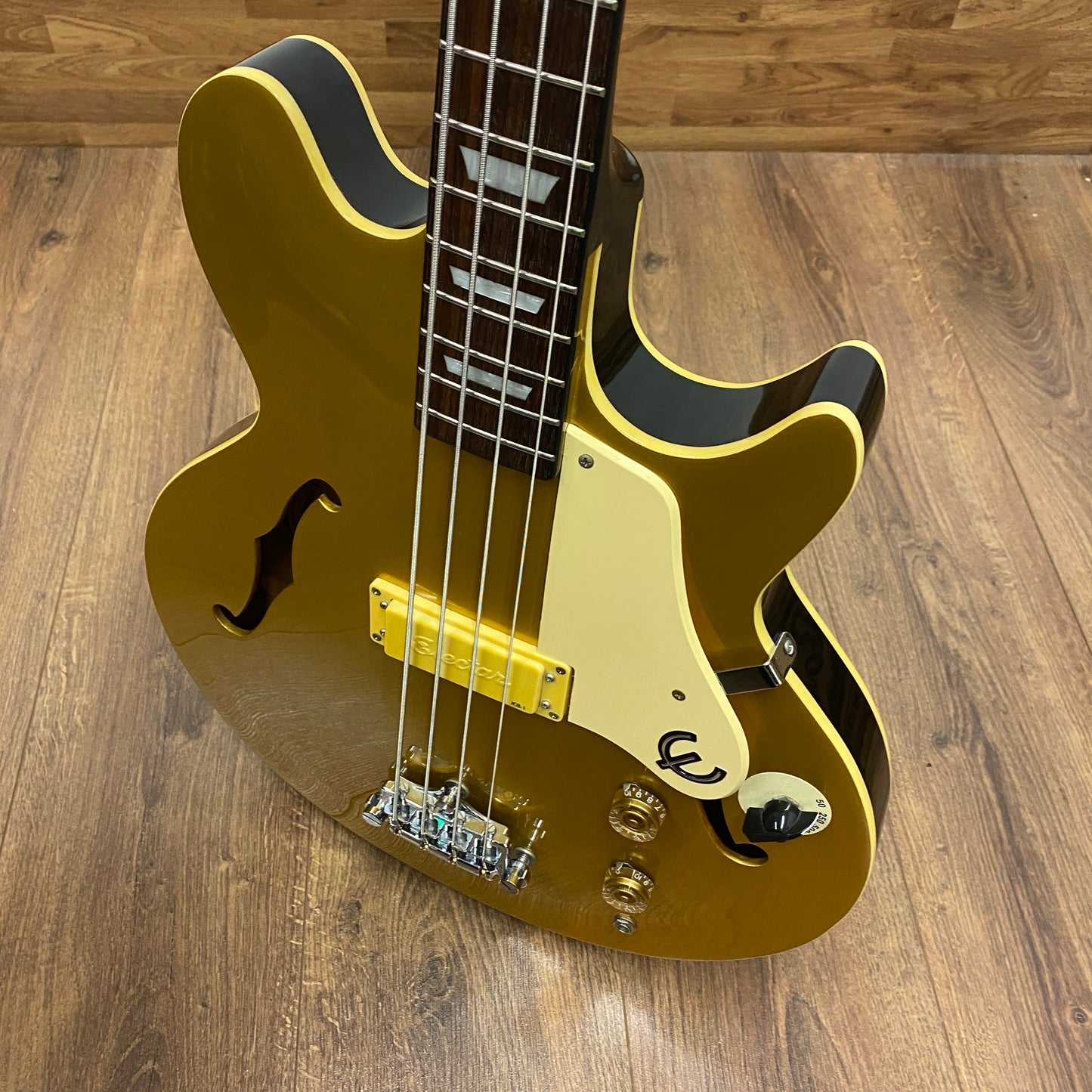 Pre-Owned Epiphone MIK Jack Casady Bass - Metallic Gold - 2004