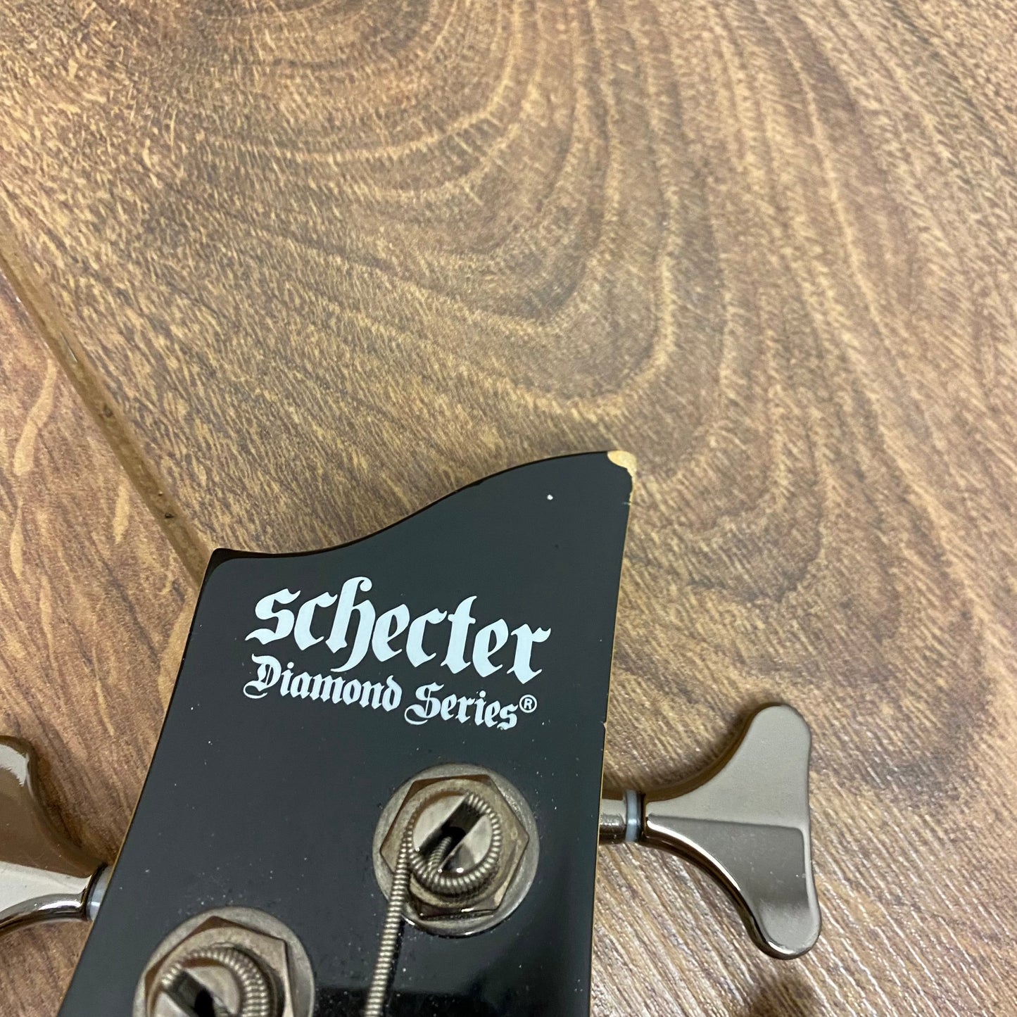Pre-Owned Schecter Omen 5 Bass - Black
