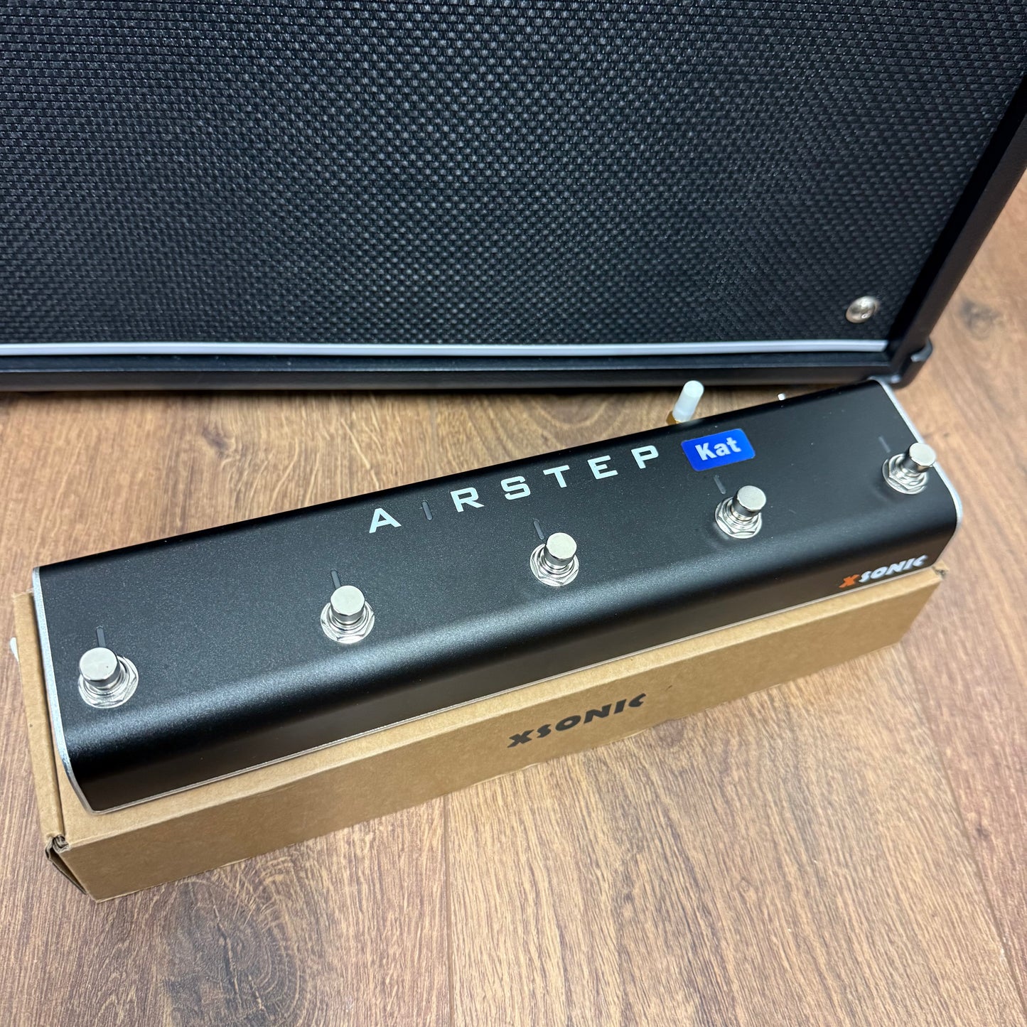 Pre-Owned Boss Katana 50 MkII 50w Combo Amp w/ Airstep Kat Controller