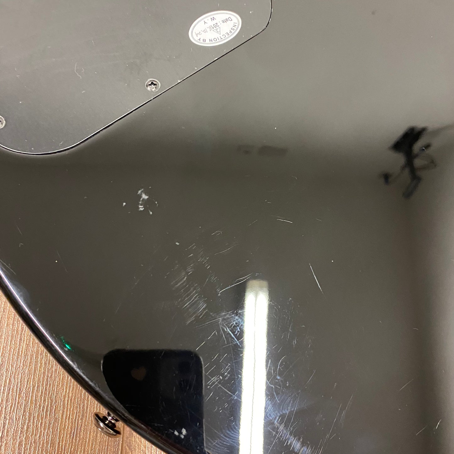 Pre-Owned Schecter Omen 5 Bass - Black