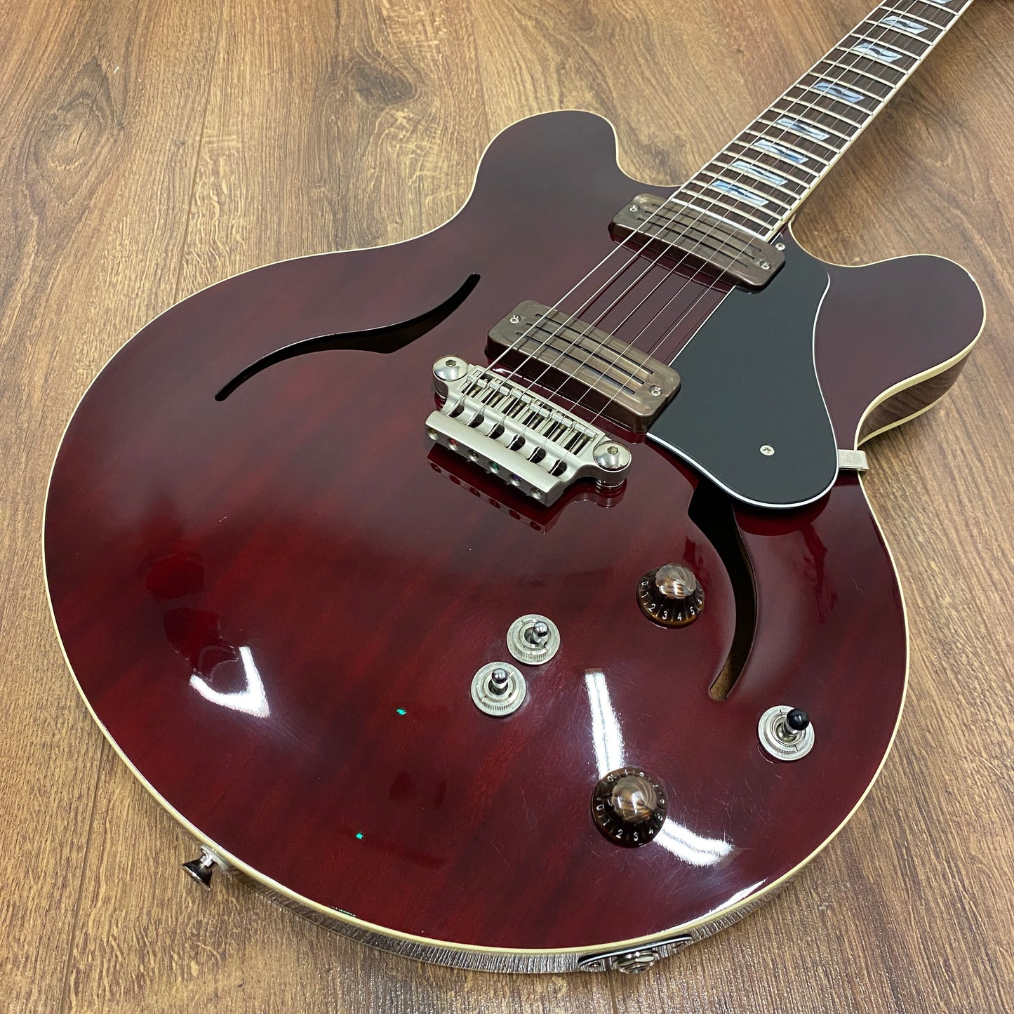 Pre-Owned Vox Virage DC MK1 - Wine Red - 2008