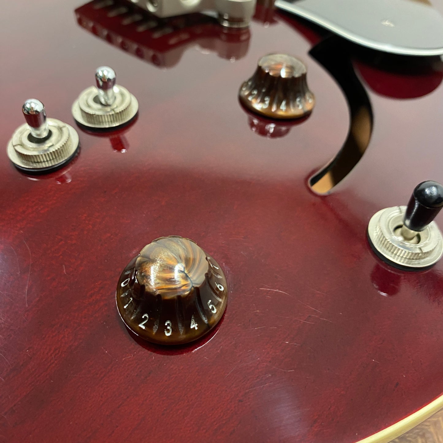 Pre-Owned Vox Virage DC MK1 - Wine Red - 2008
