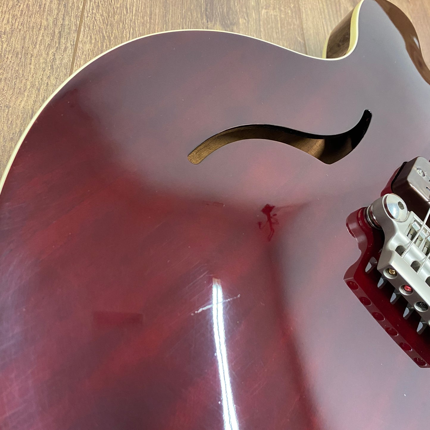 Pre-Owned Vox Virage DC MK1 - Wine Red - 2008