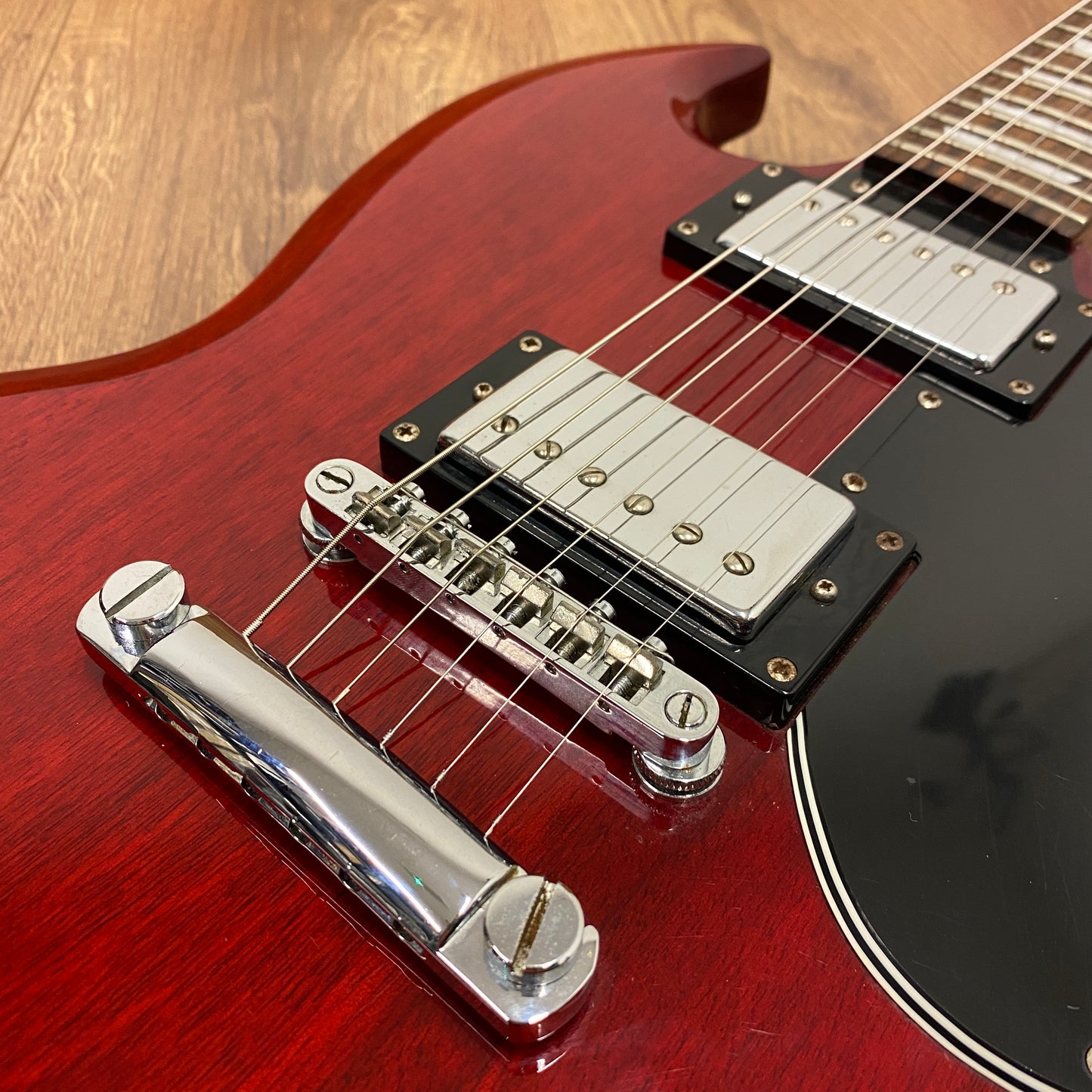 Pre-Owned Epiphone G-400 SG - Cherry Red - 2005