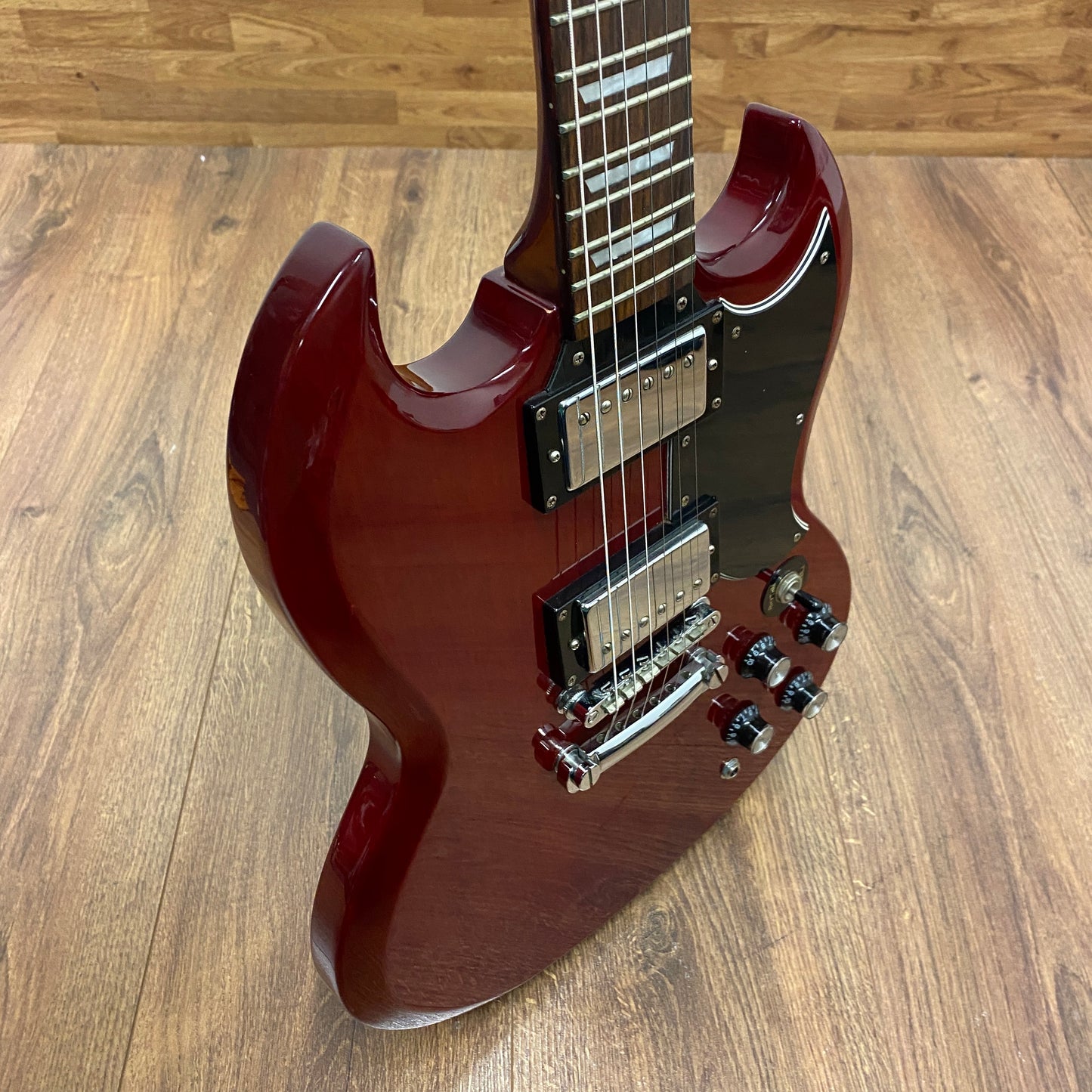 Pre-Owned Epiphone G-400 SG - Cherry Red - 2005