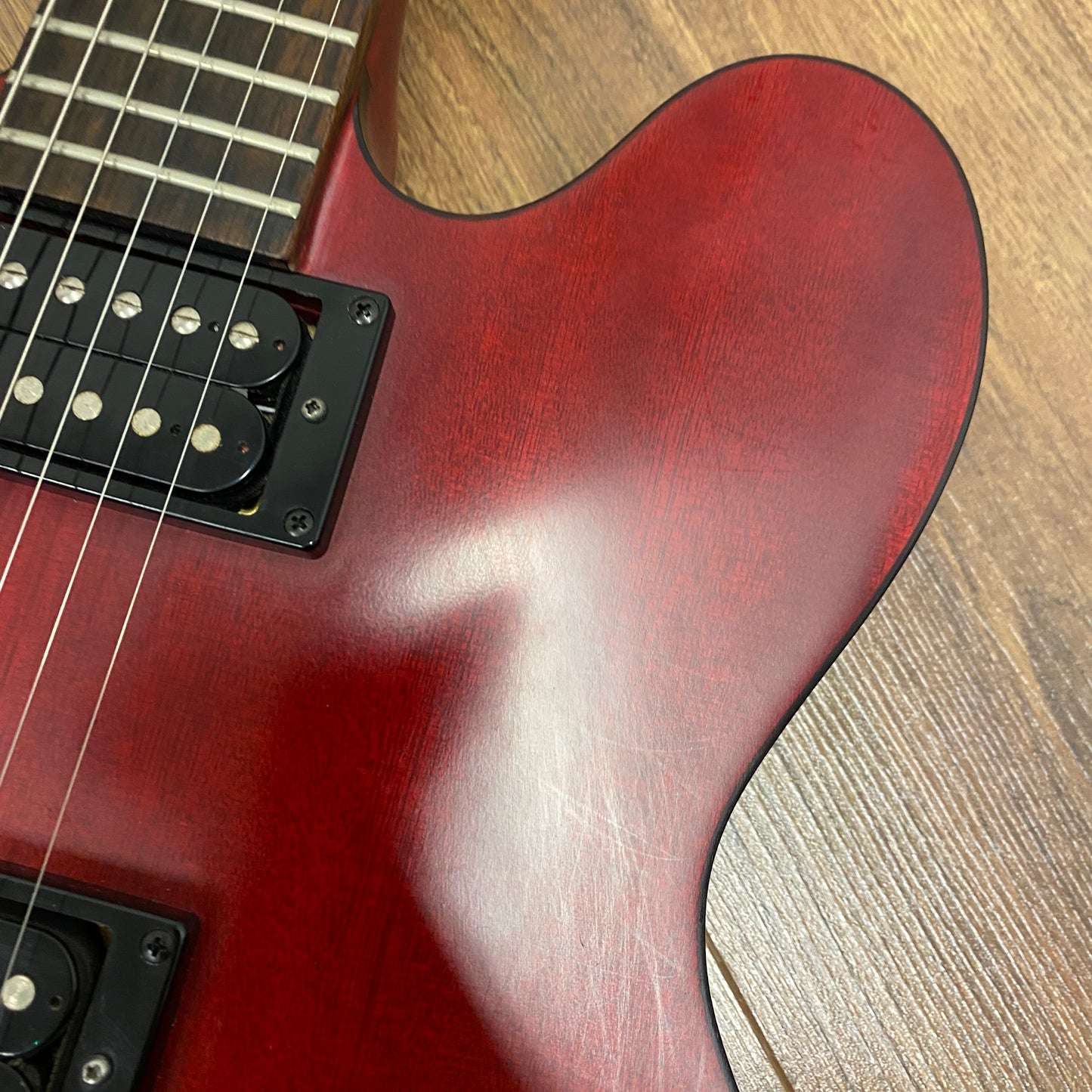 Pre-Owned Epiphone Dot Studio - Worn Cherry