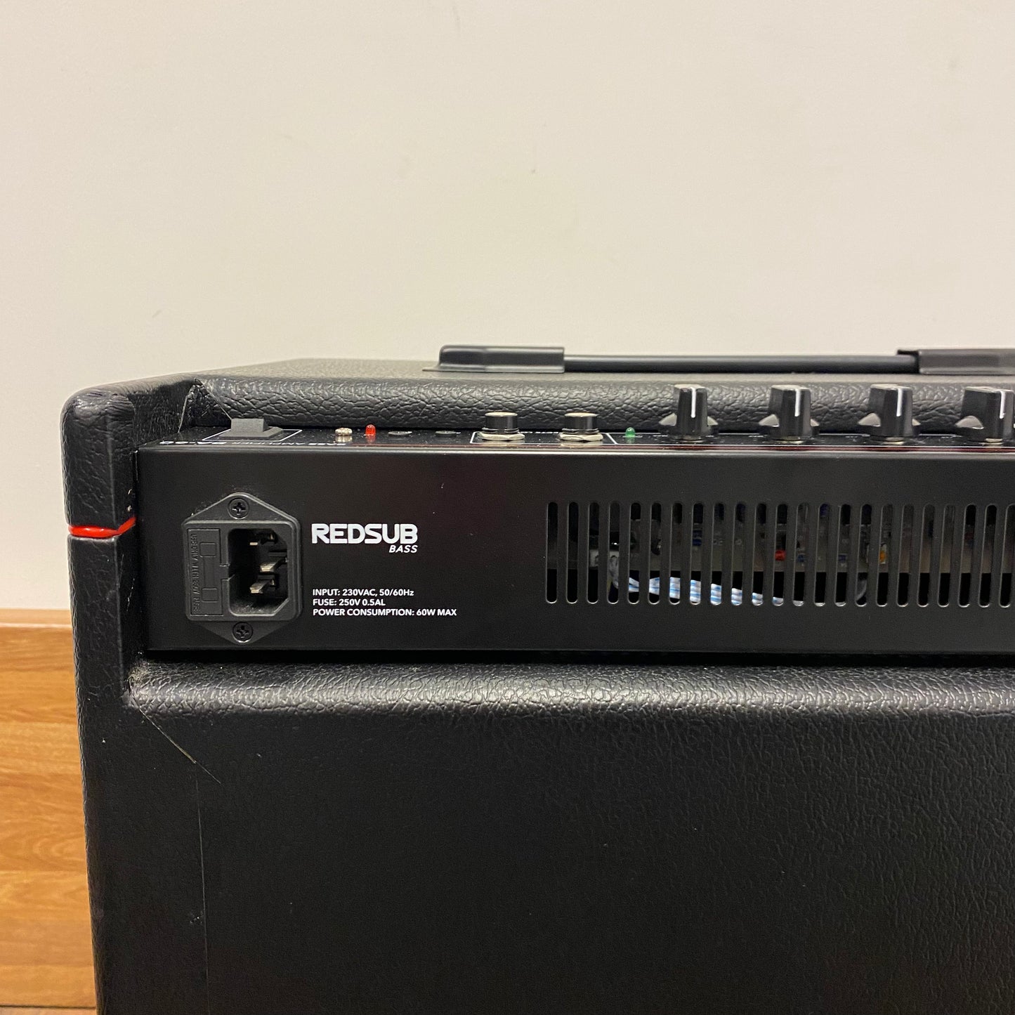 Pre-Owned RedSub BA-60 60w Bass Amp