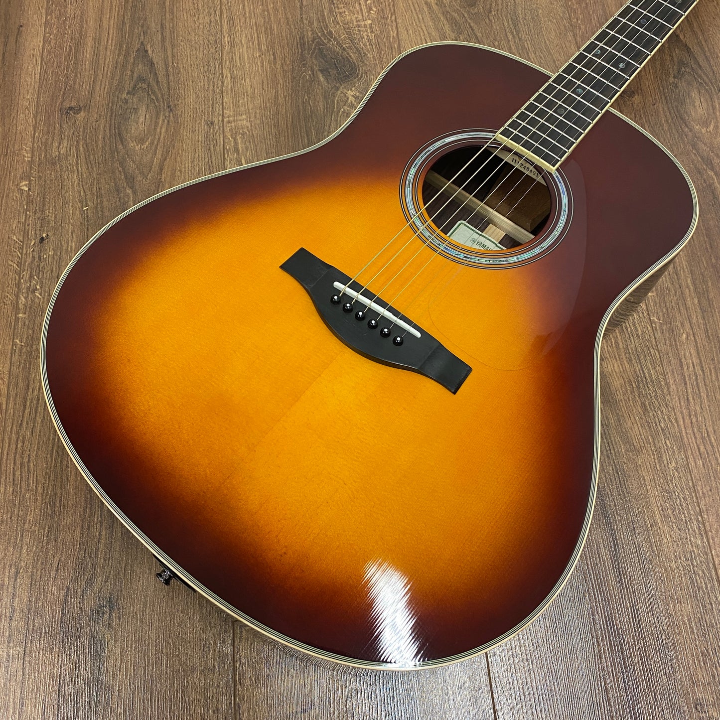 Pre-Owned Yamaha LL-TA Transacoustic - Brown Sunburst