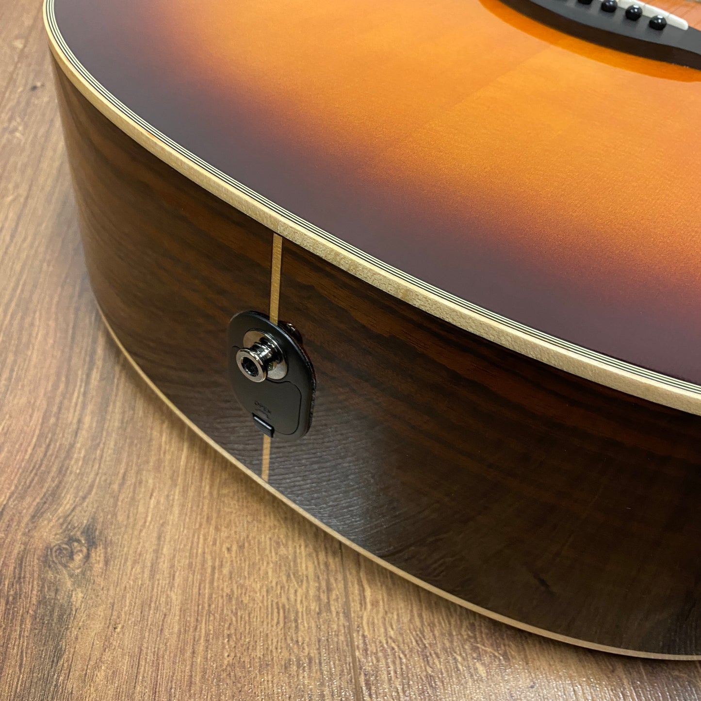 Pre-Owned Yamaha LL-TA Transacoustic - Brown Sunburst