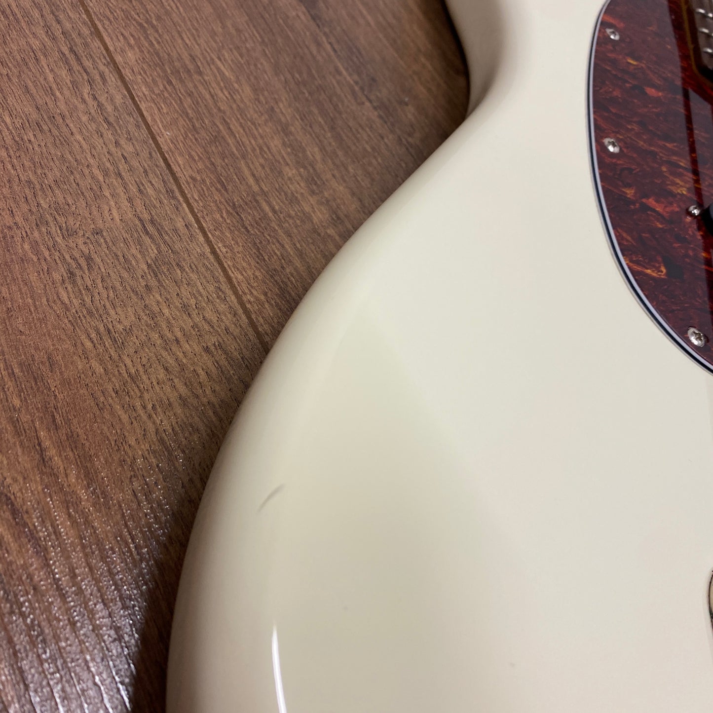 Pre-Owned Squier Classic Vibe '60s Mustang Bass - Olympic White