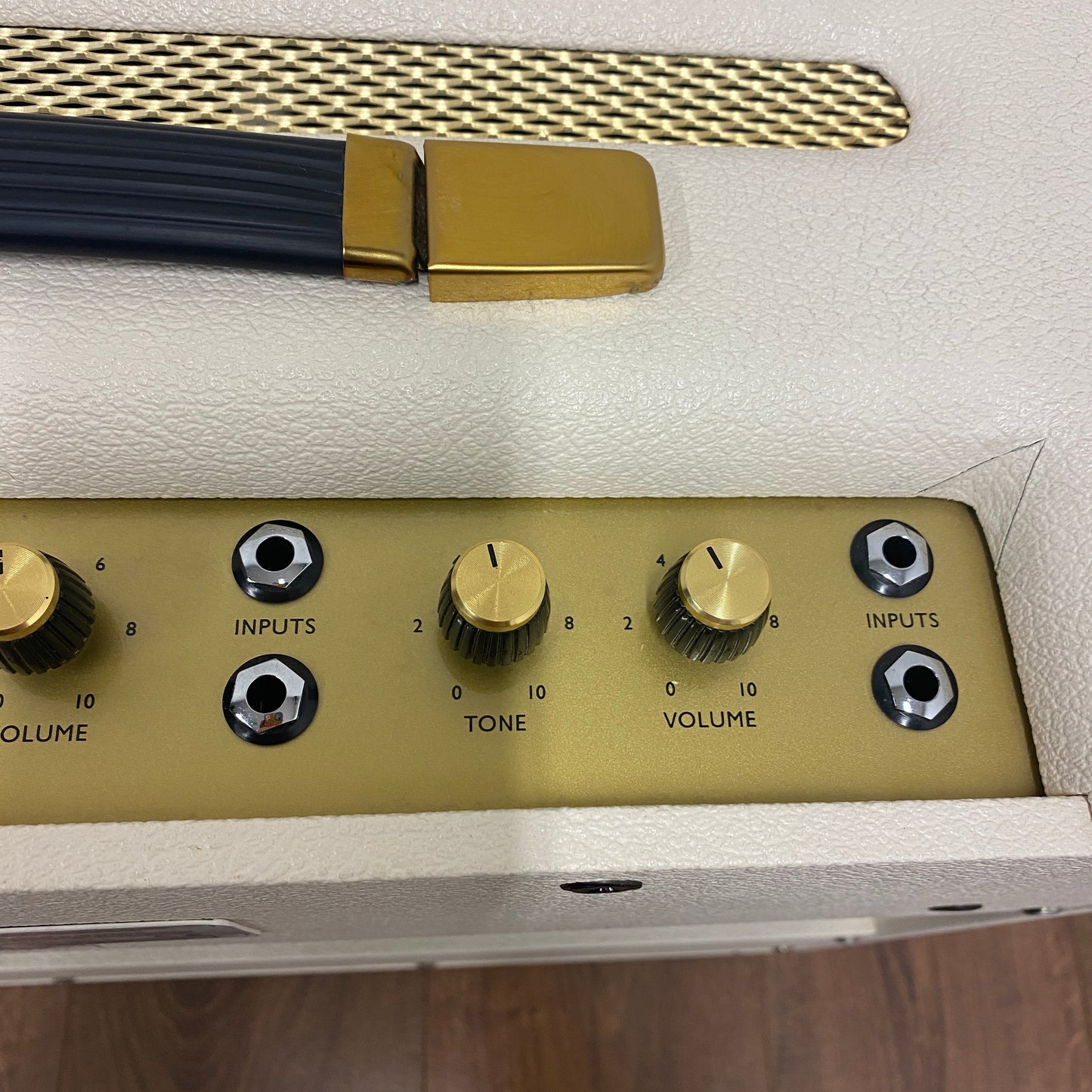 Pre-Owned Marshall 1974X Handwired 18W 1x12 Valve Amp Combo - Cream