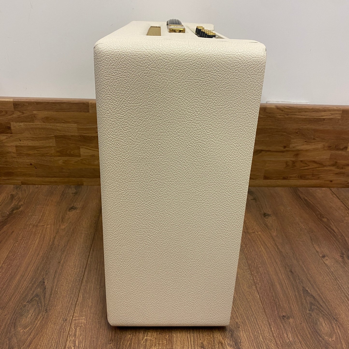 Pre-Owned Marshall 1974X Handwired 18W 1x12 Valve Amp Combo - Cream