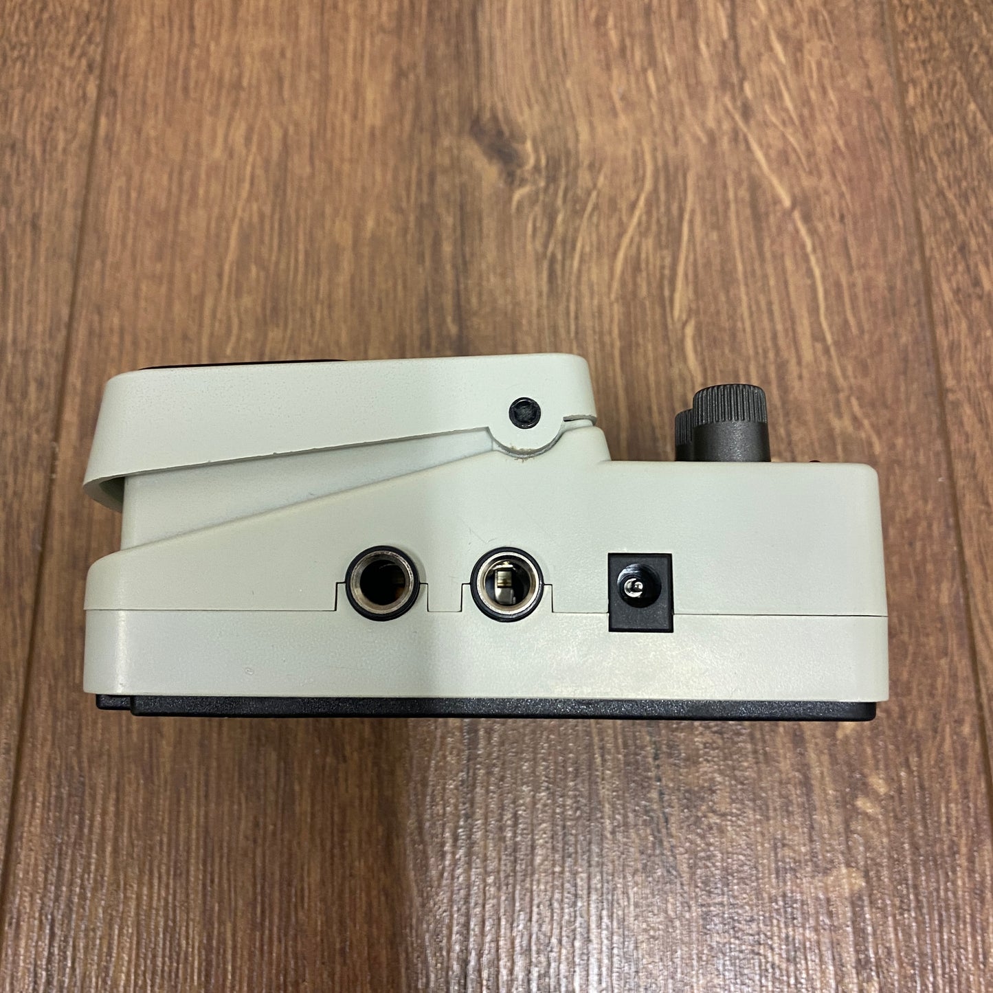 Pre-Owned Behringer NR300 Noise Reduction Pedal