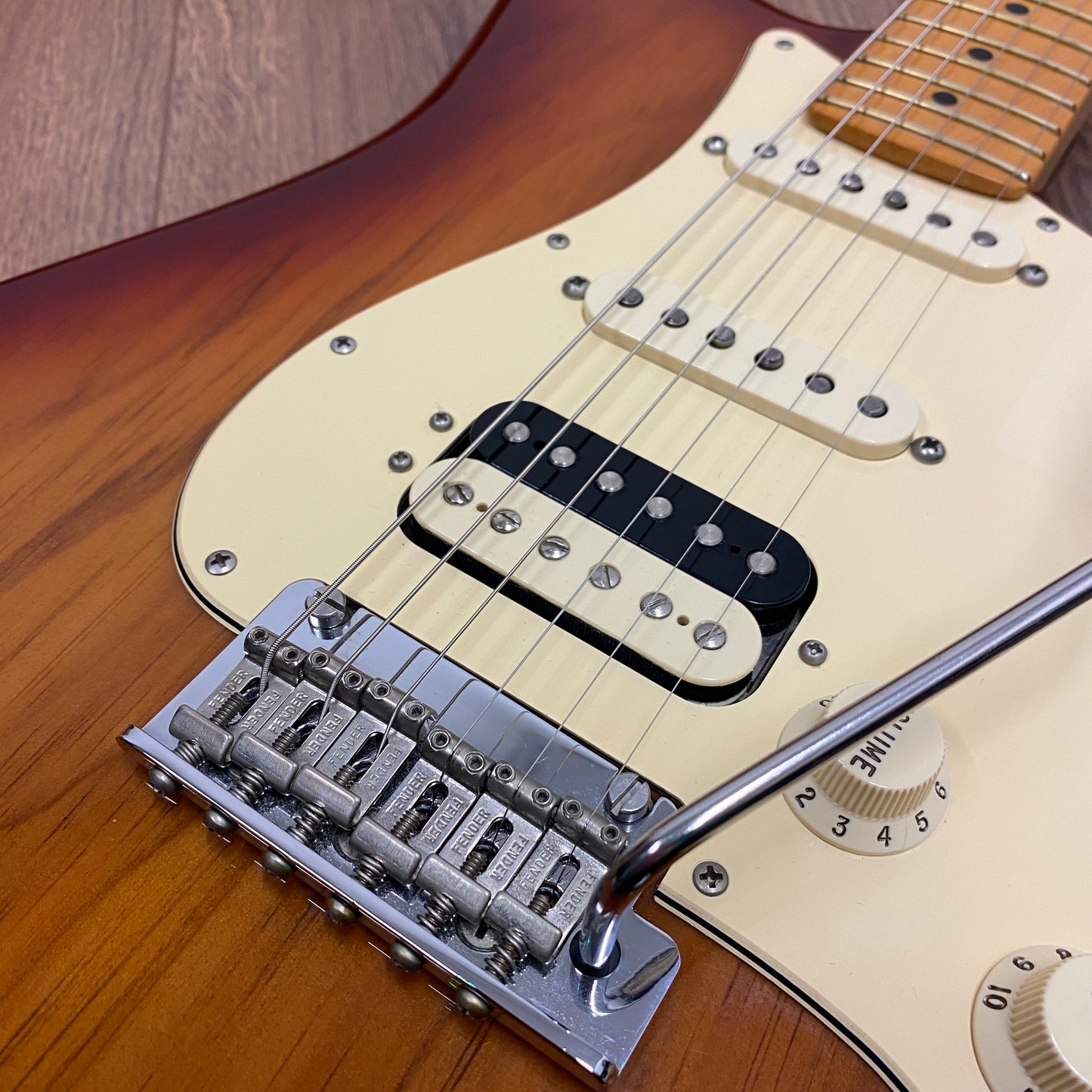 Pre-Owned Fender American Professional II Stratocaster HSS - Sienna Sunburst - 2020