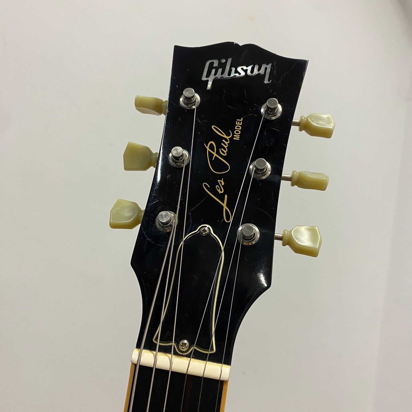 Pre-Owned Gibson Les Paul Standard Plus '60s Neck - Honeyburst - 2007