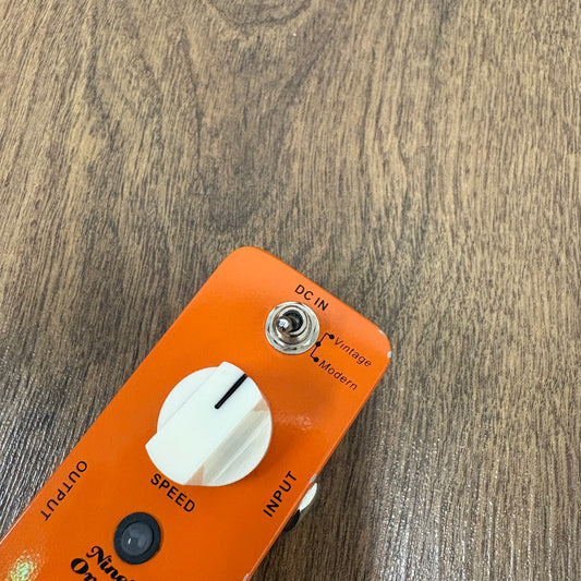 Pre-Owned Mooer Ninety Orange Analog Phaser Pedal