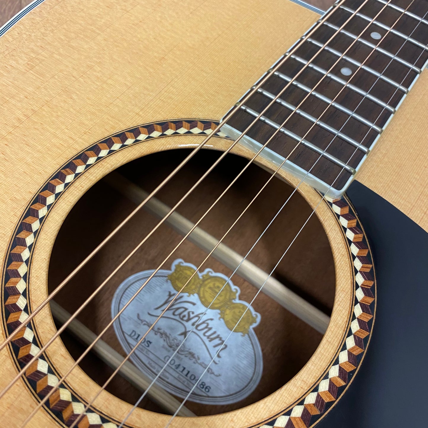 Pre-Owned Washburn D10S Acoustic - Natural