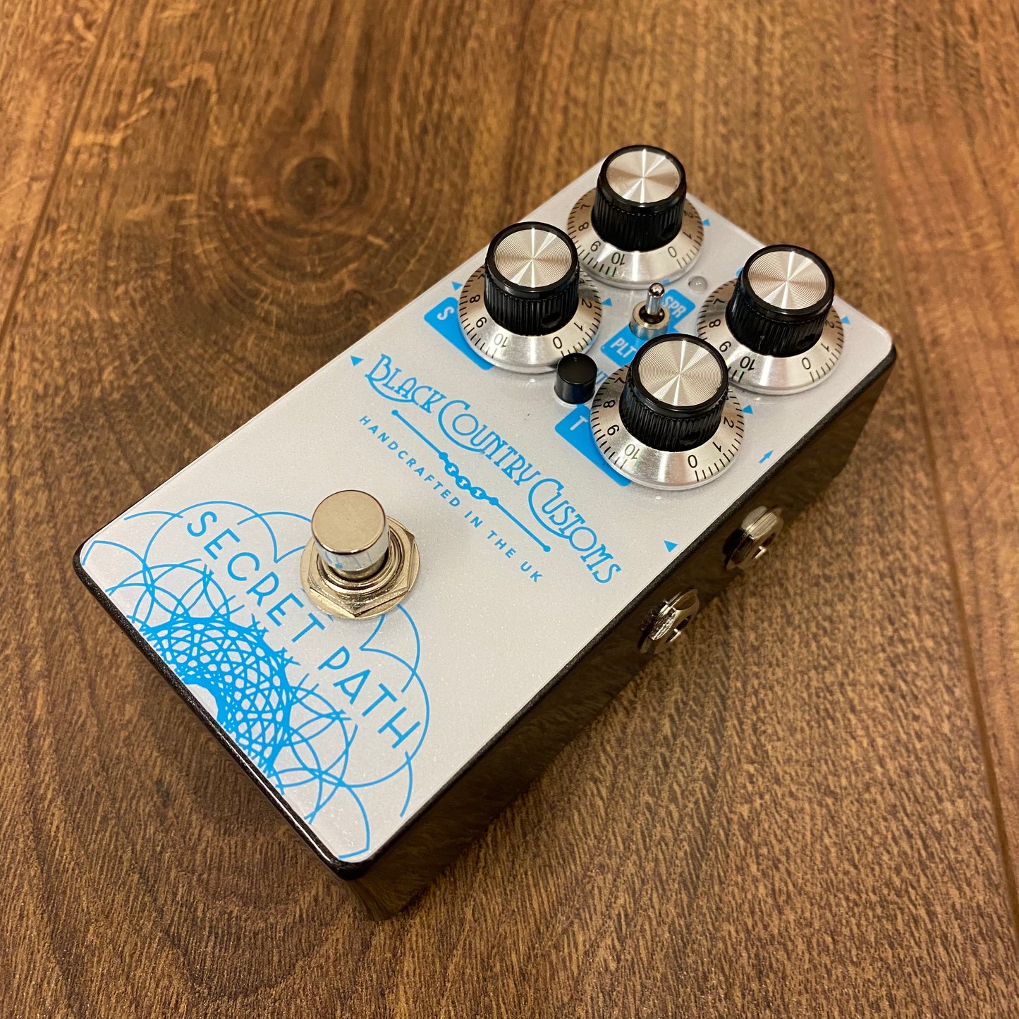 Pre-Owned Black Country Customs Secret Path Reverb Pedal