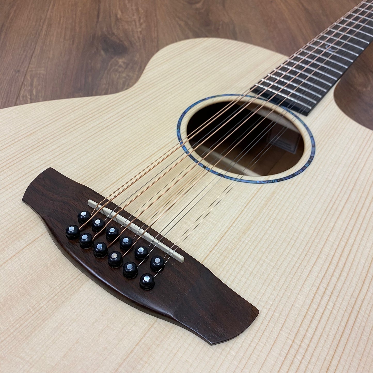 Pre-Owned Faith Naked Venus 12 string Electro Acoustic - Natural