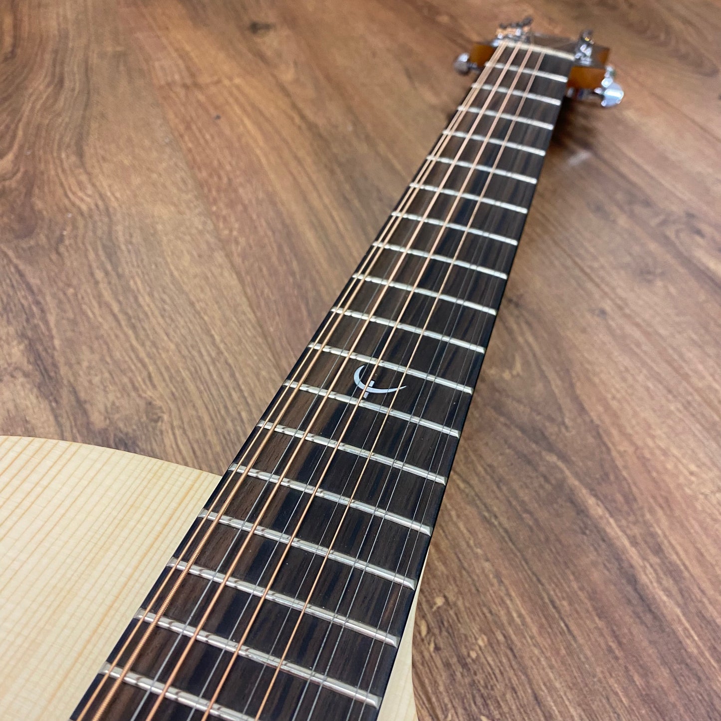 Pre-Owned Faith Naked Venus 12 string Electro Acoustic - Natural