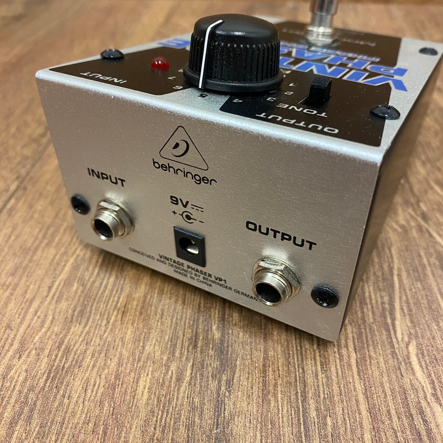 Pre-Owned Behringer VP1 Vintage Phaser Pedal