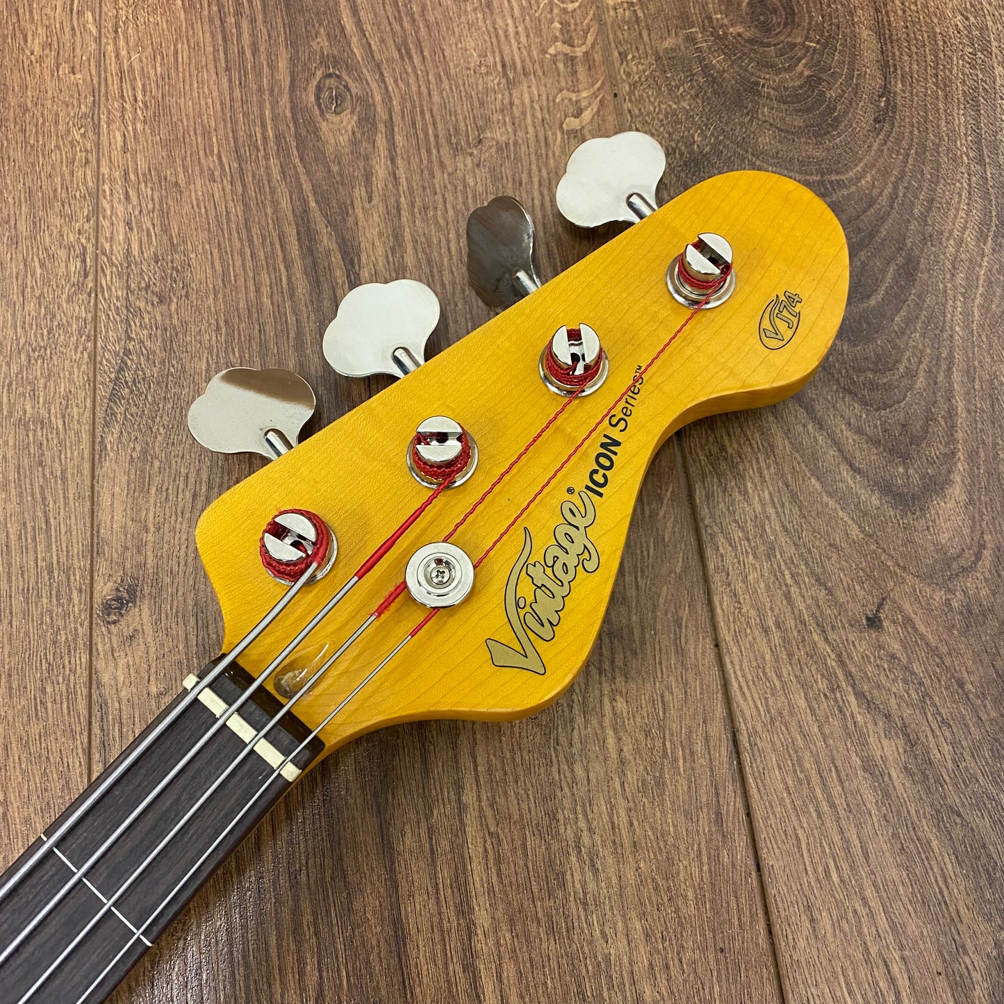 Pre-Owned Vintage V74MRJP Icon Fretless Bass - Distressed Sunset Sunburst