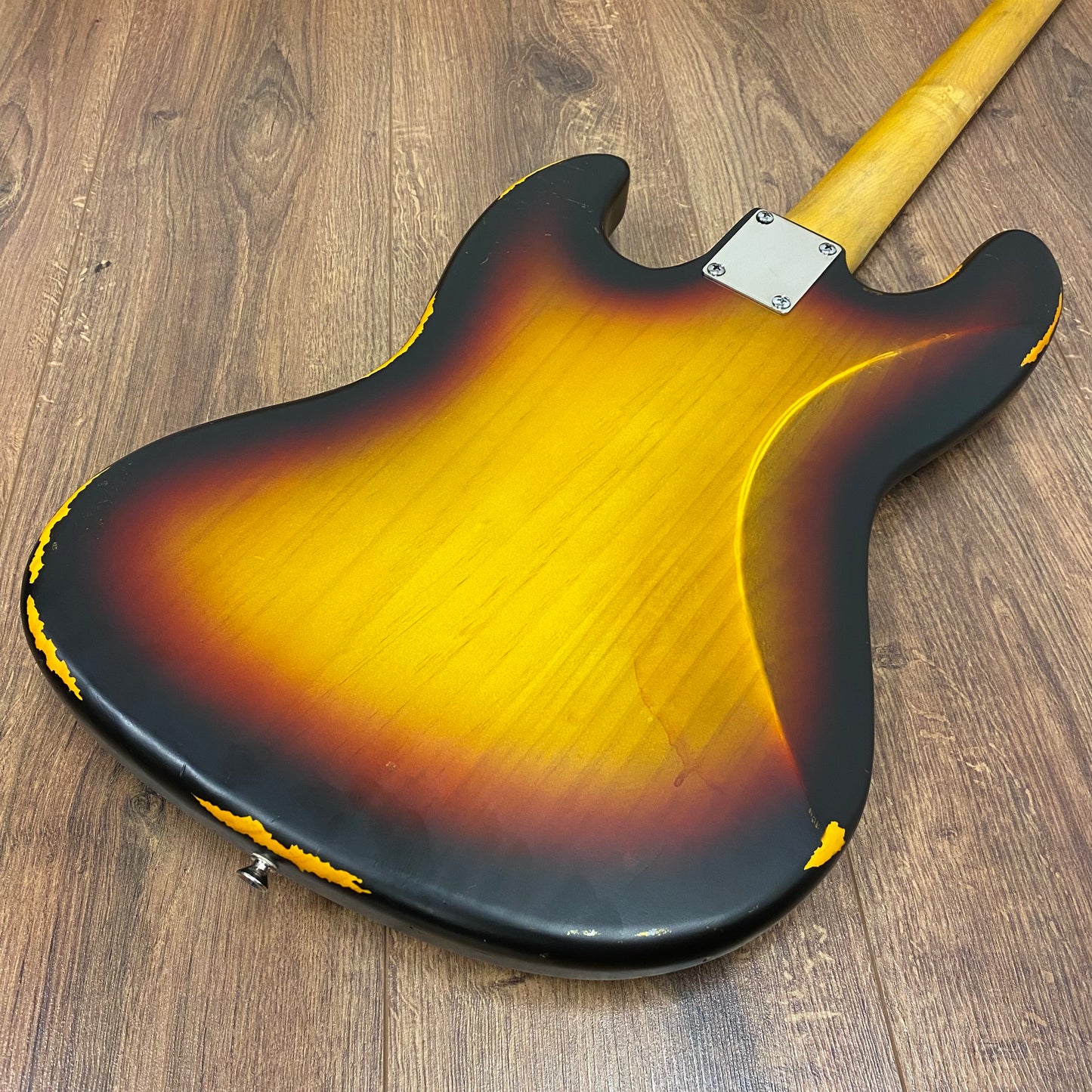 Pre-Owned Vintage V74MRJP Icon Fretless Bass - Distressed Sunset Sunburst