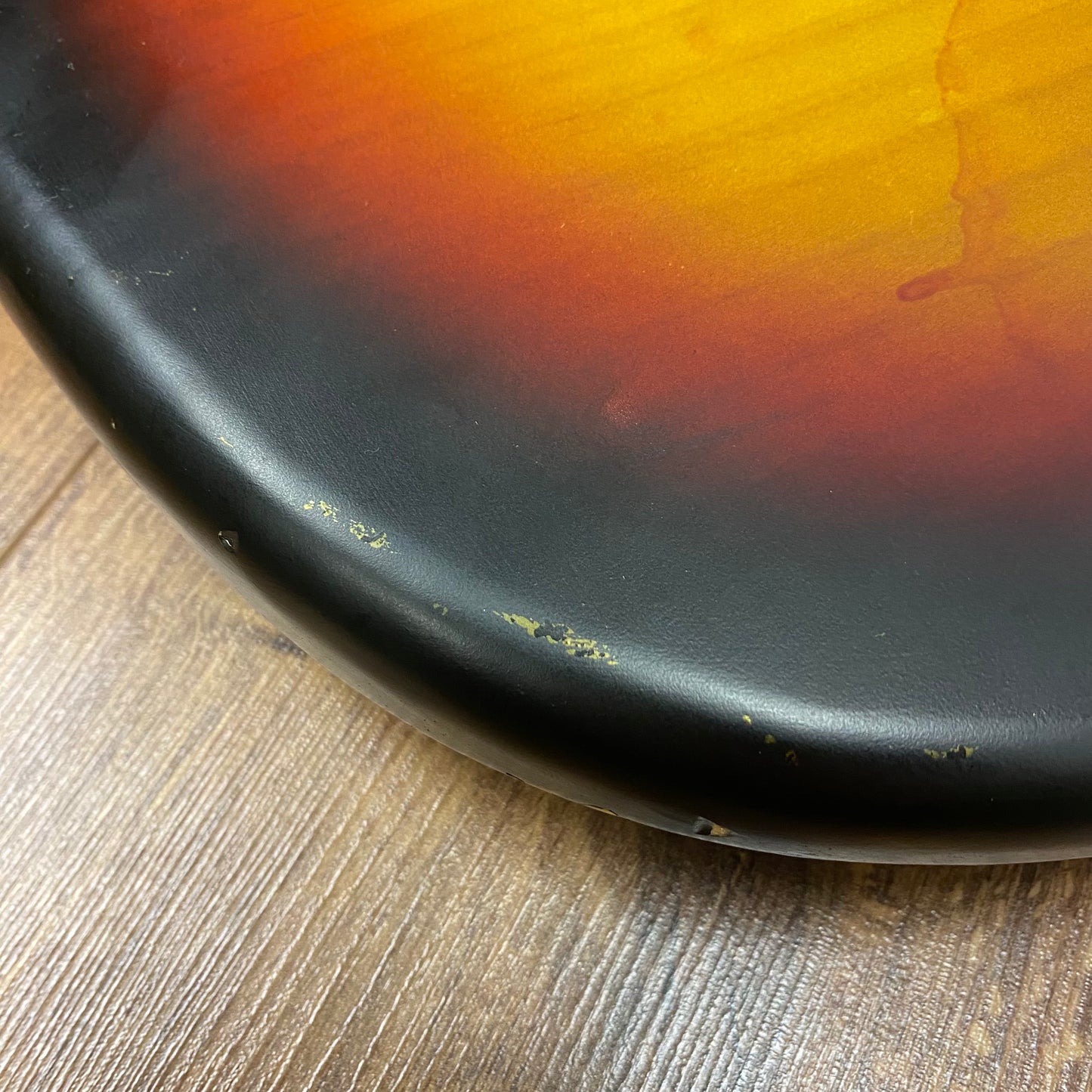 Pre-Owned Vintage V74MRJP Icon Fretless Bass - Distressed Sunset Sunburst