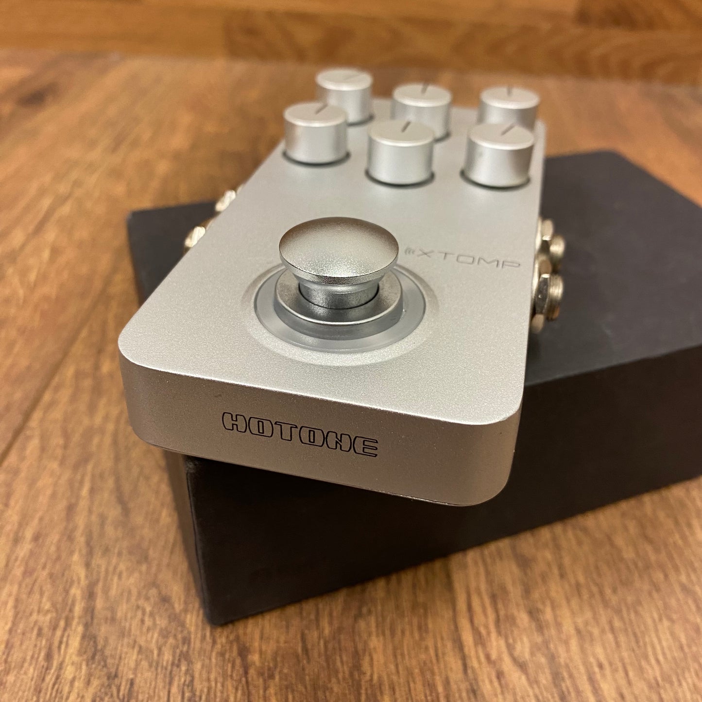 Pre-Owned Hotone Audio XTOMP Bluetooth Multi-Effects Pedal