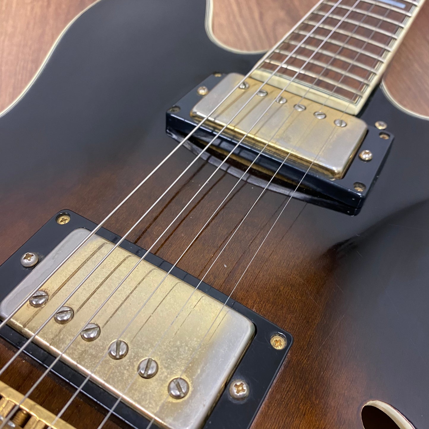 Pre-Owned Epiphone Sheraton Korean - Vintage Sunburst - 1987